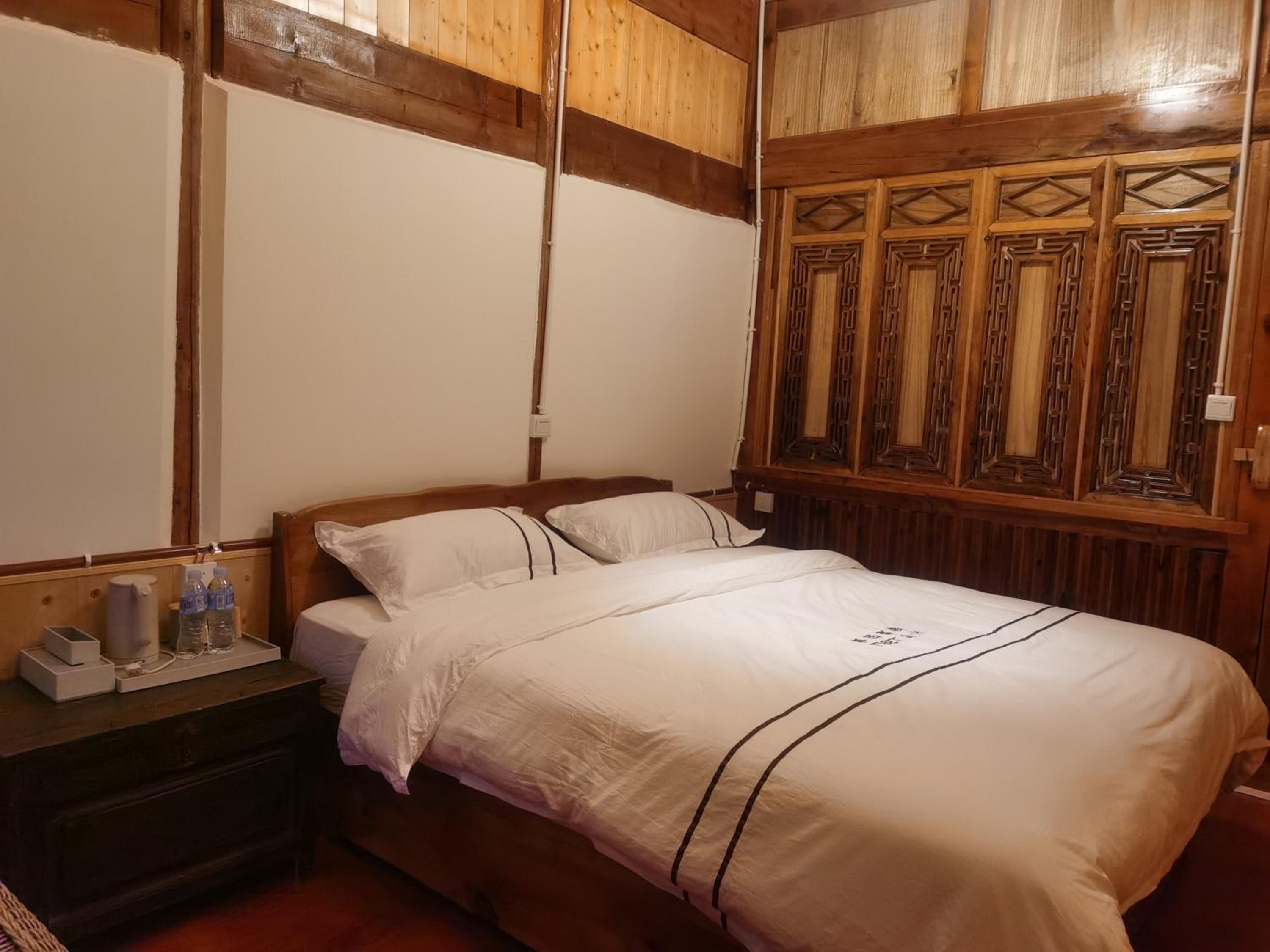 TIBET Guest house 虎跳峡卓玛客栈