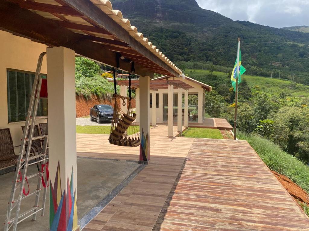 Refúgio do ipê (pico da bandeira)