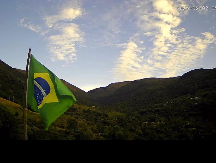 Refúgio do ipê (pico da bandeira)