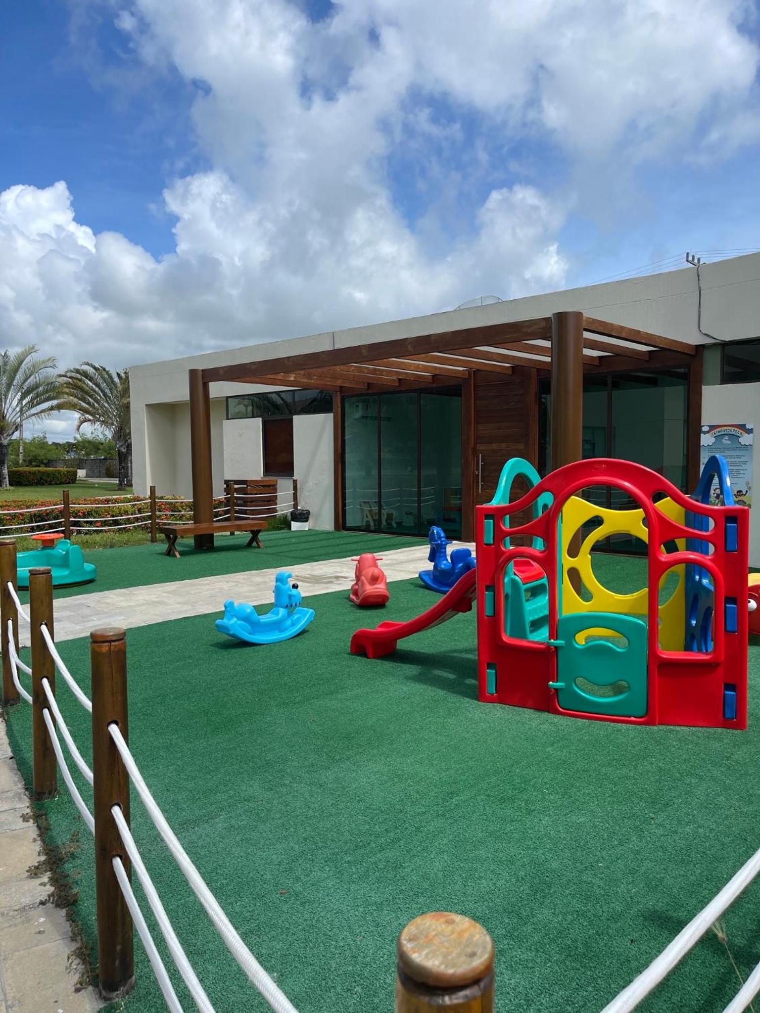 Flats de Luxo em Carneiros, a beira mar, pé na Areia | Carneiros Beach Resort