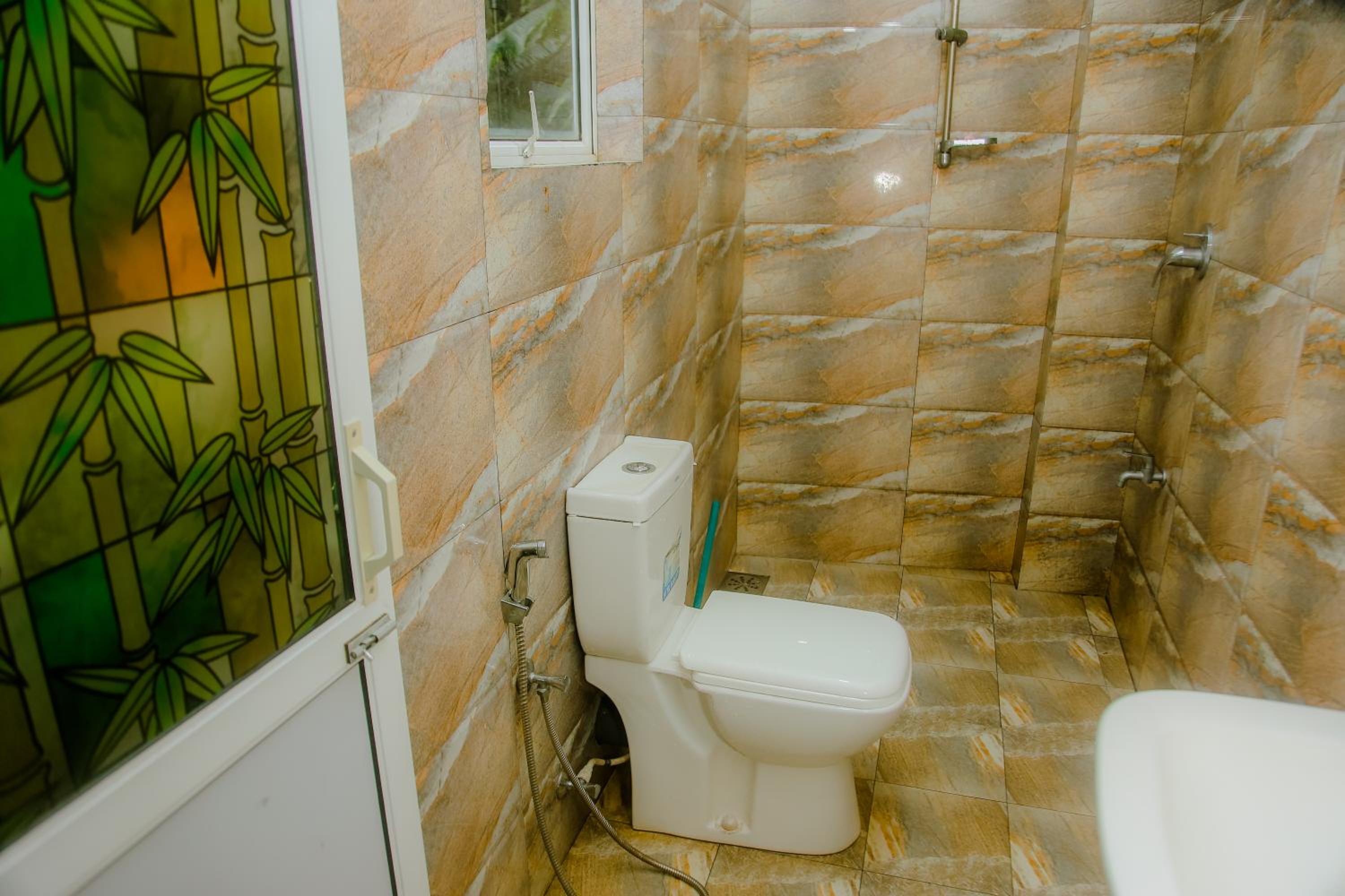 Photo 32