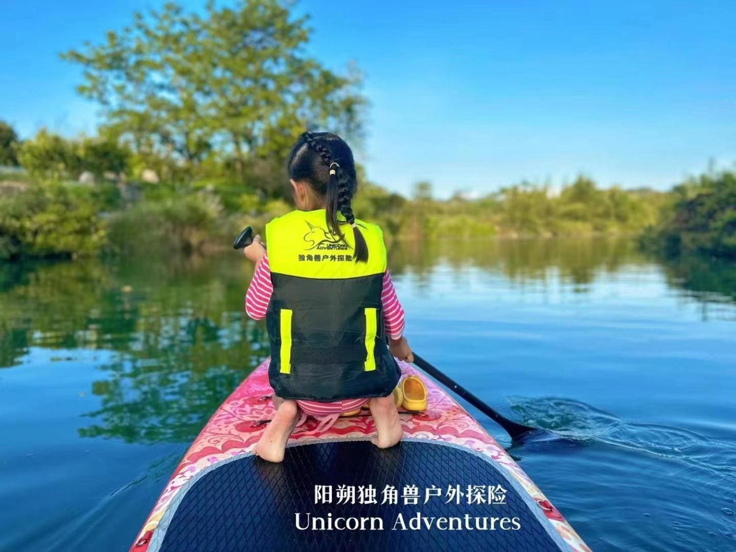 Yangshuo River Lodge Hotel--English speaking team&Swimming pool&Activties organized&Free pick up from Airport or TS over 3 nights