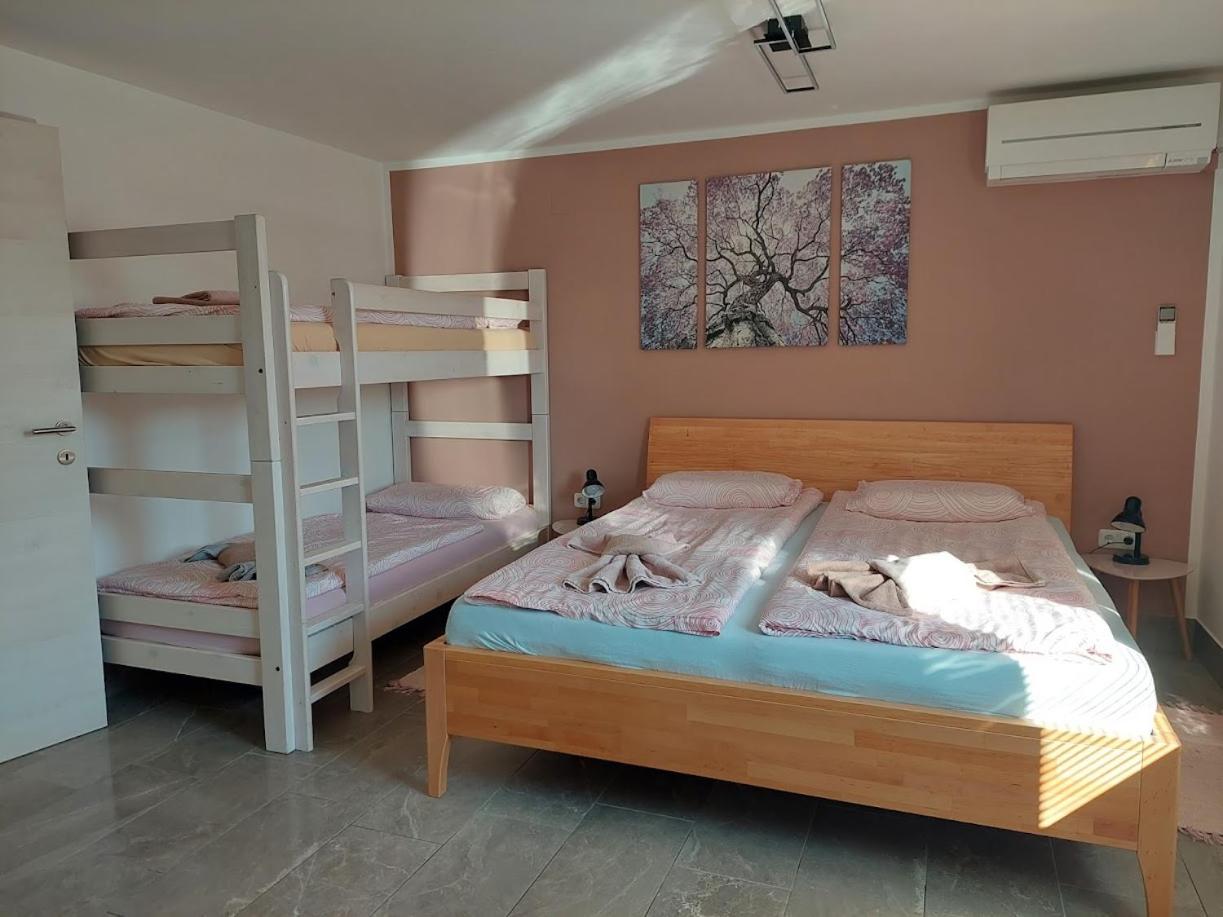 Apartma Žirovnik view 4