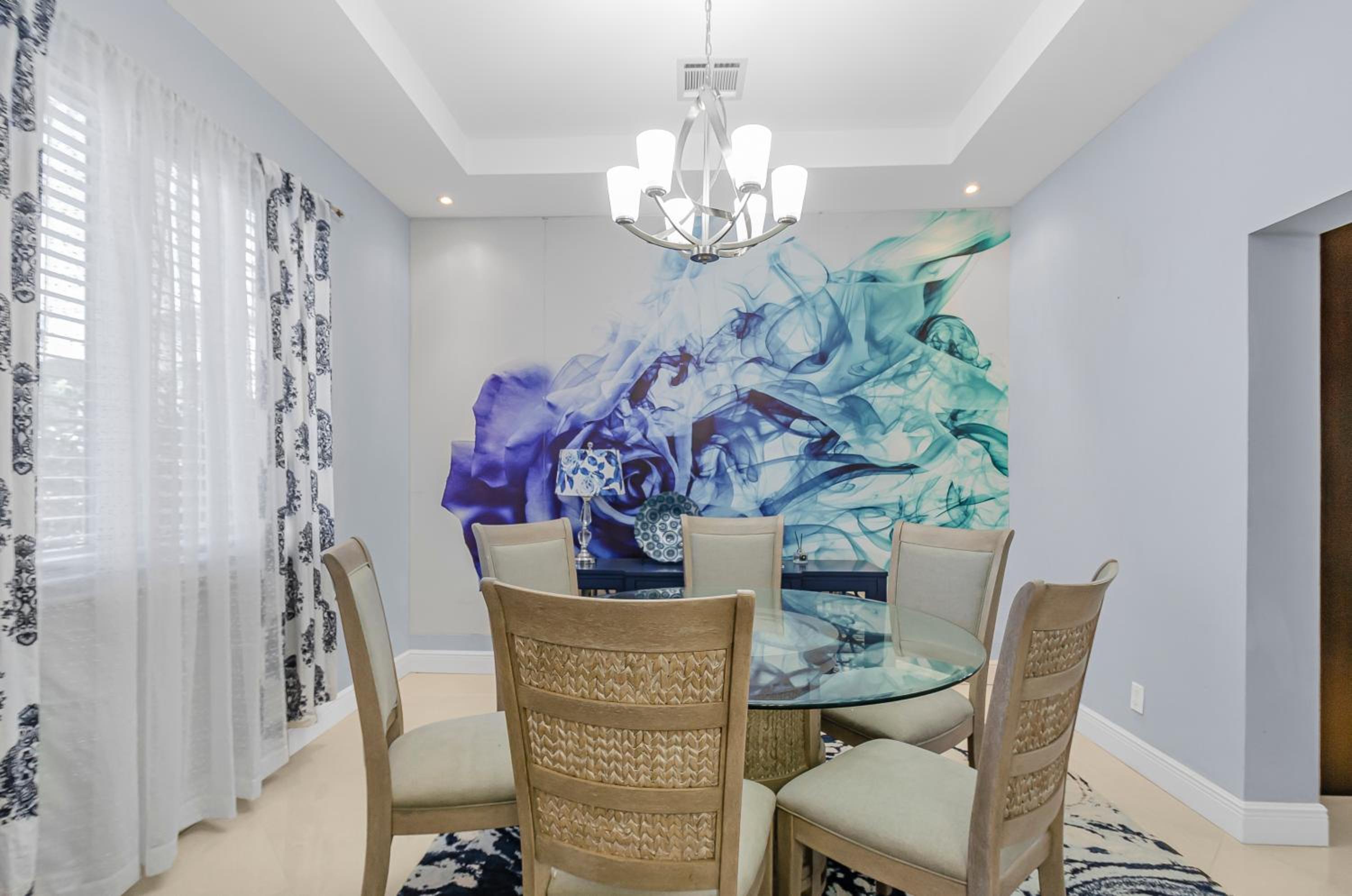 Blu Diamond Luxury Estate