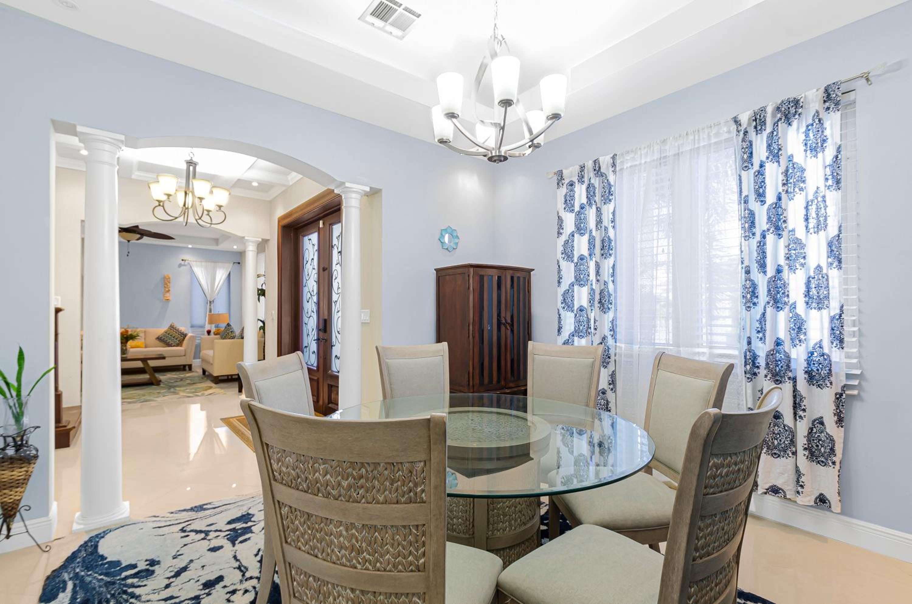 Blu Diamond Luxury Estate