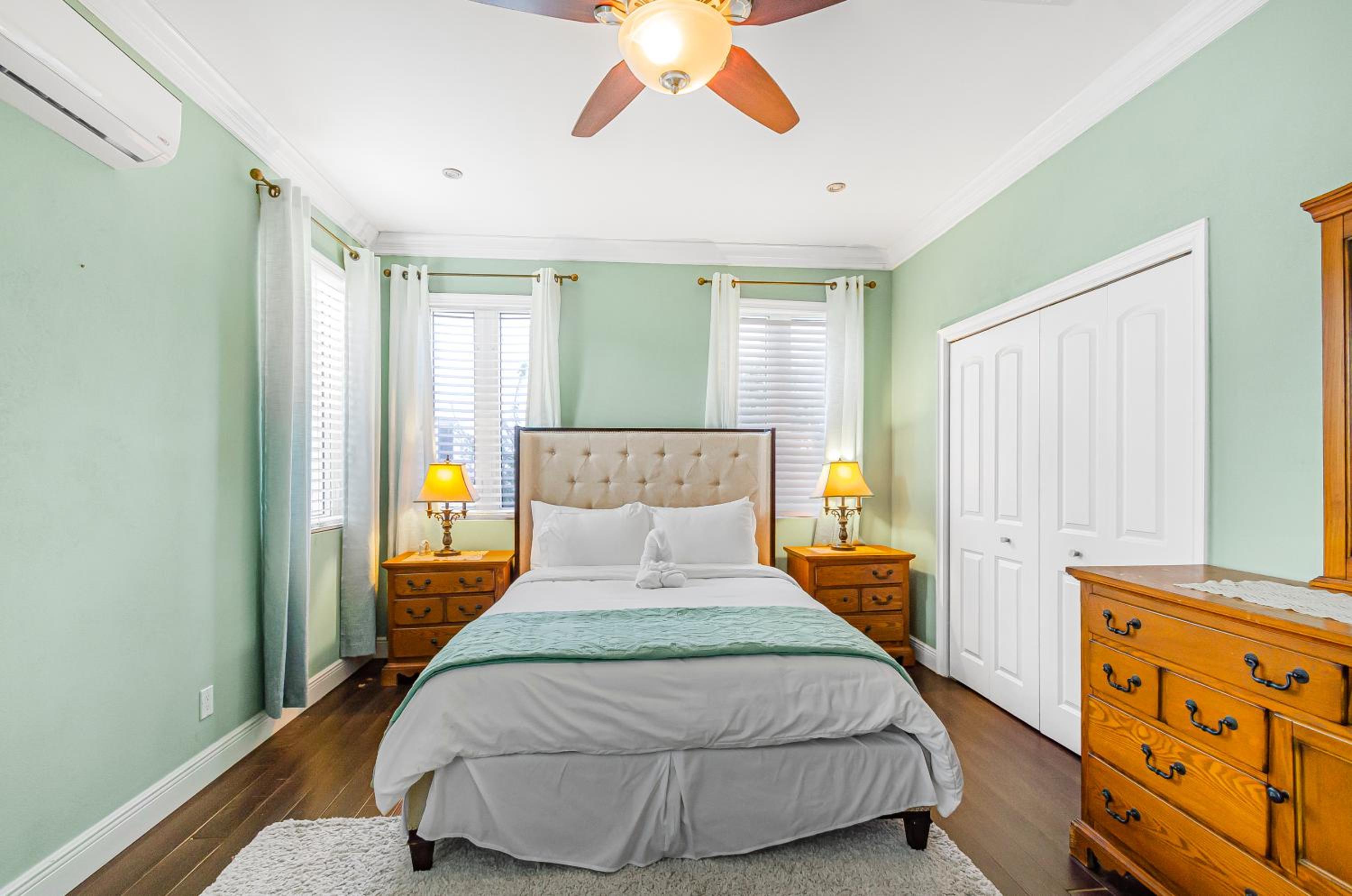 Blu Diamond Luxury Estate