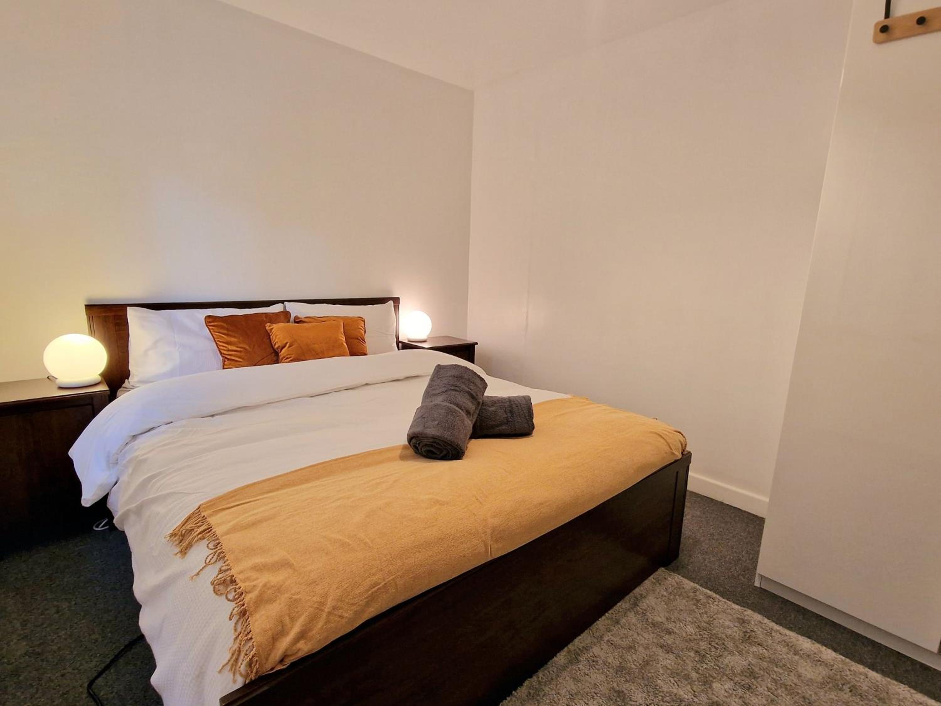 Guildford Vacations - Millmead Apartment in central Guildford with parking - Property Image 25
