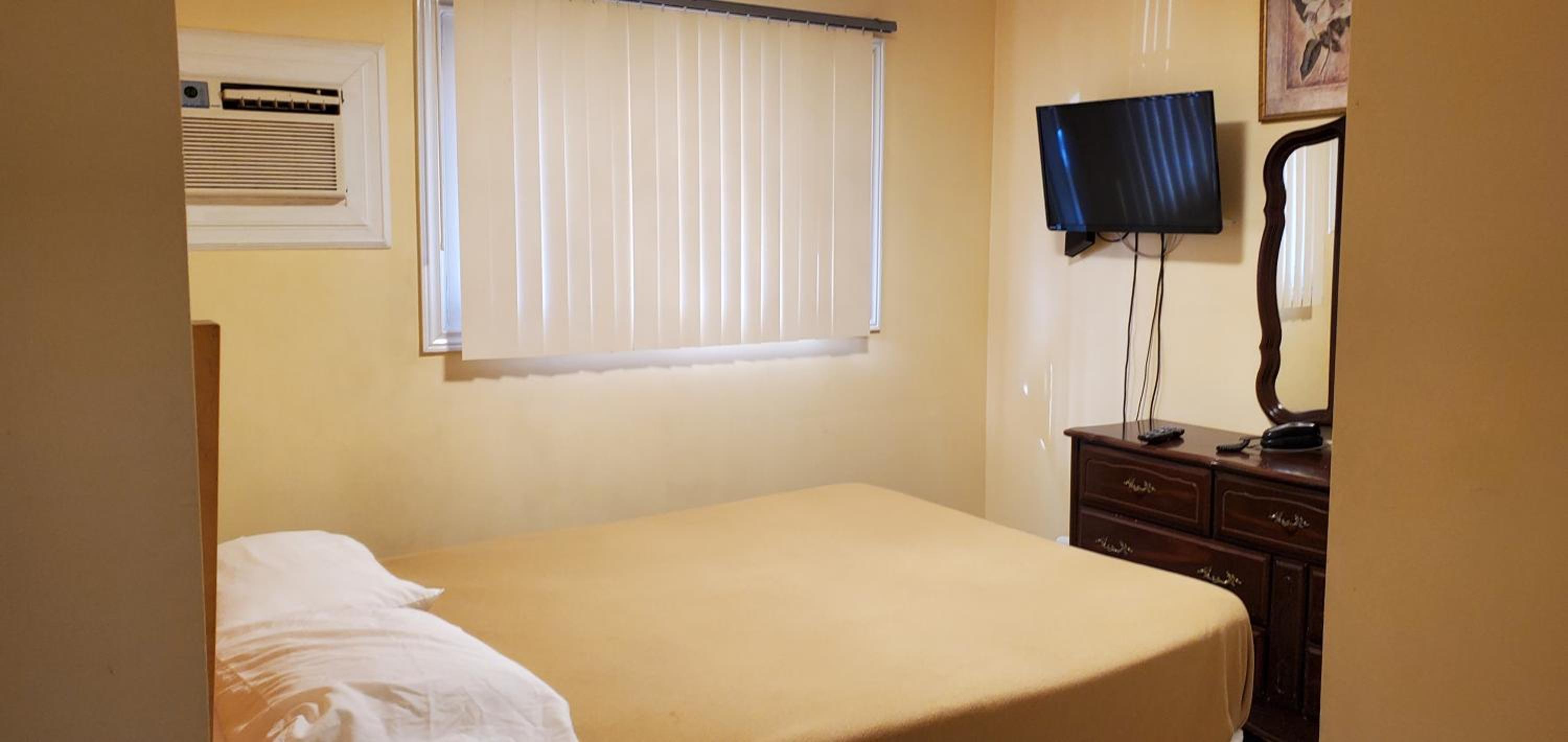 Sunparlor Motel