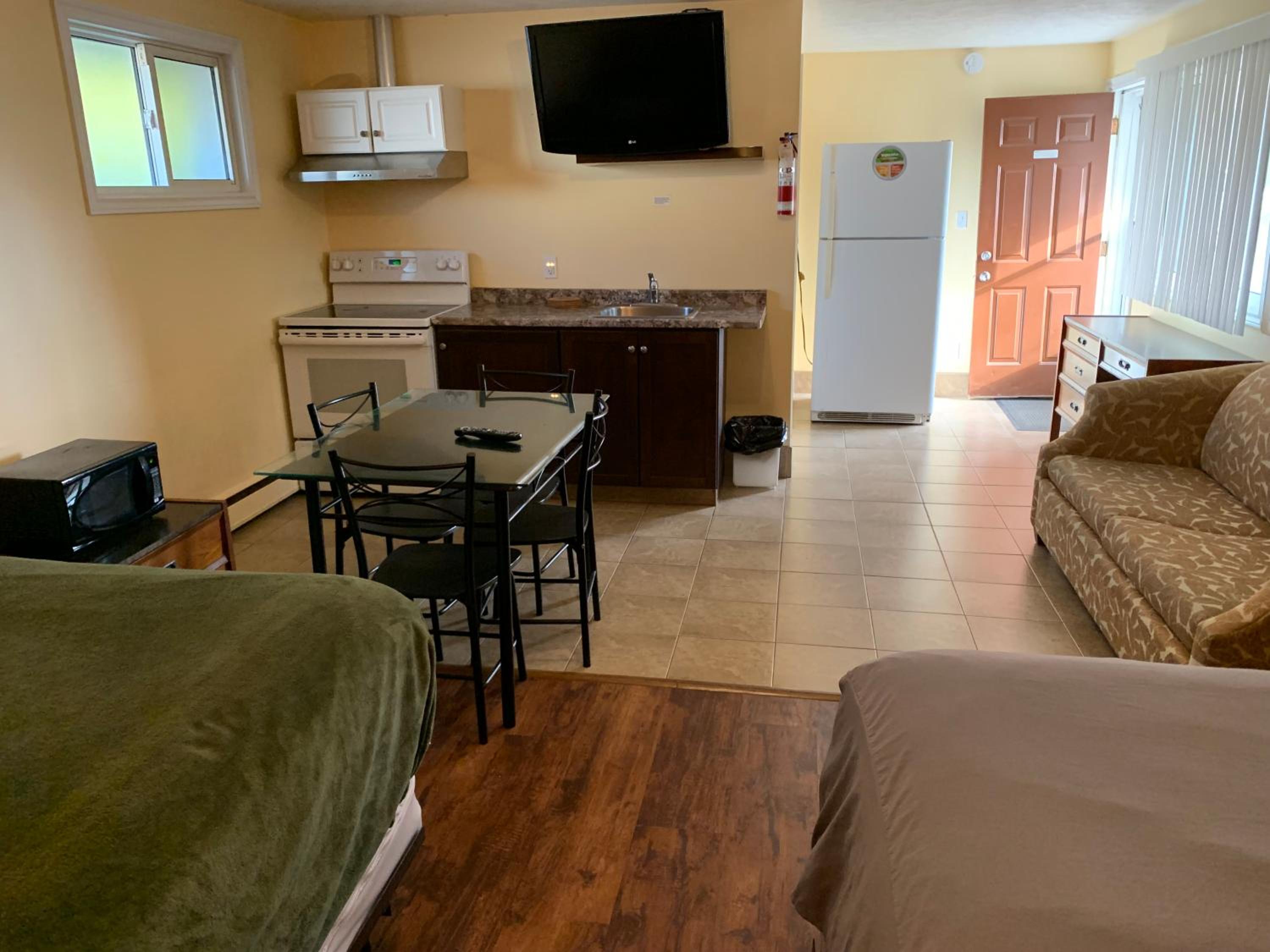 Sunparlor Motel