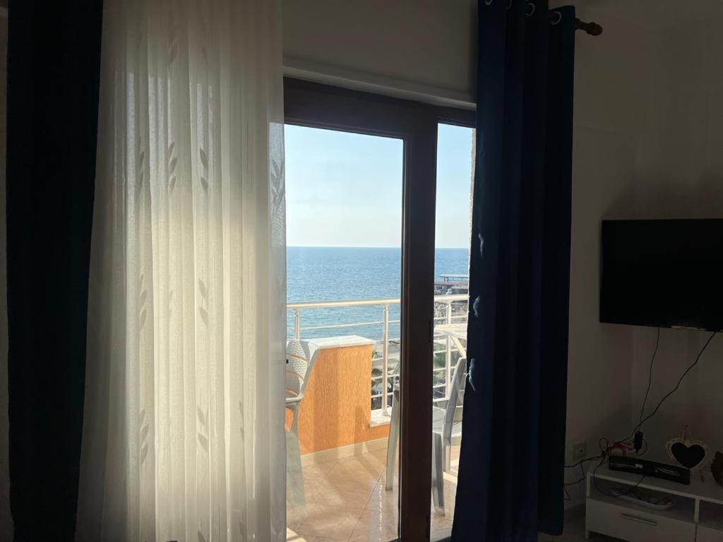 Amazing Paradise Sensation 2 Bedroom Luxury Apartment with a Jacuzzi