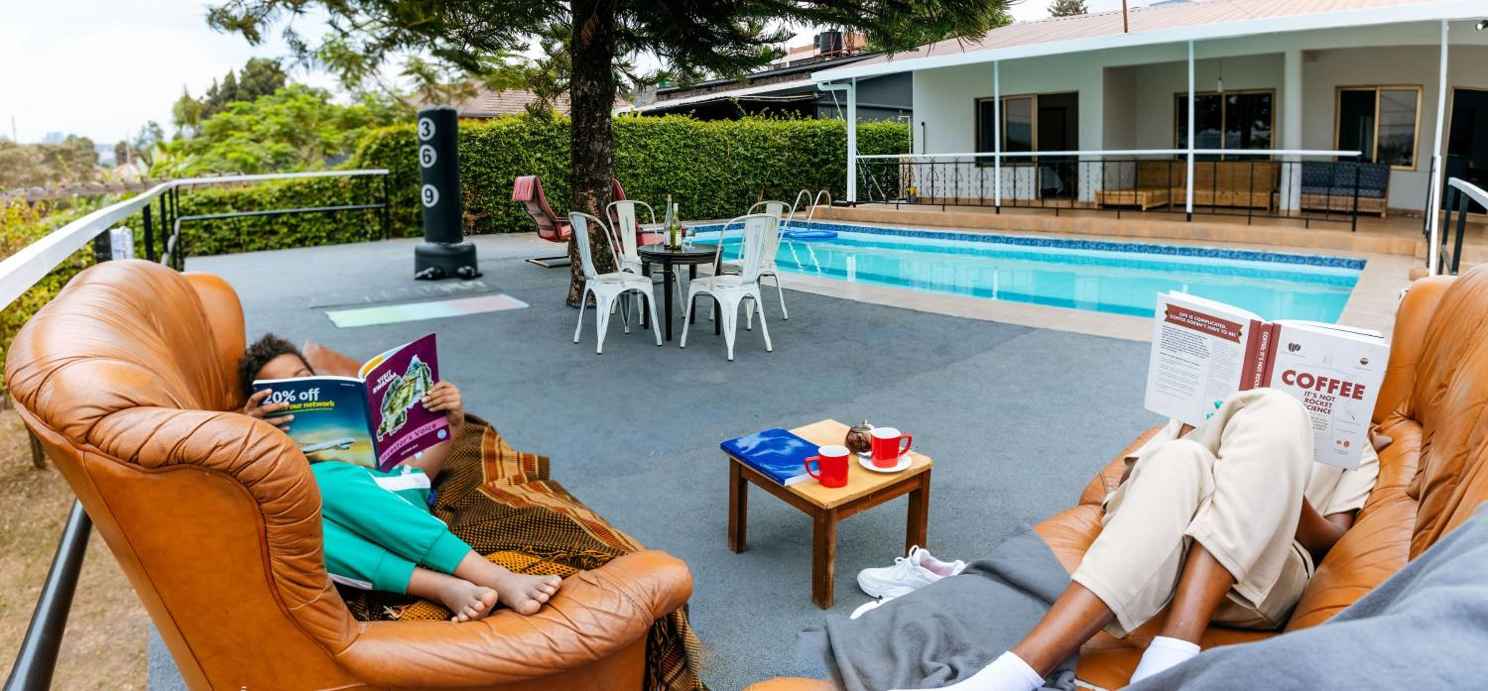 3-Bed Home Sleeps 6 with Free Parking