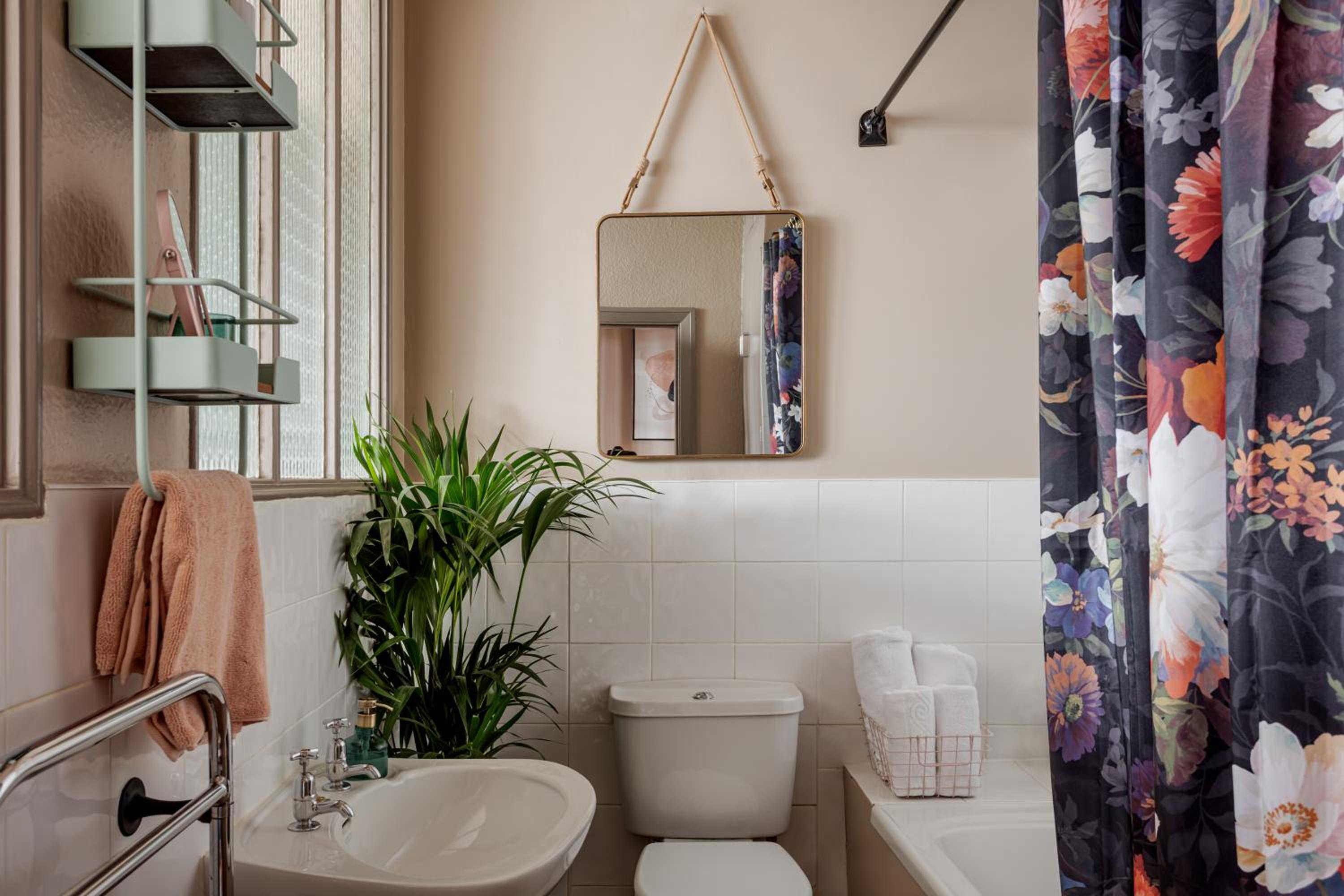 Beautiful Georgian Apartment in Bowness Centre