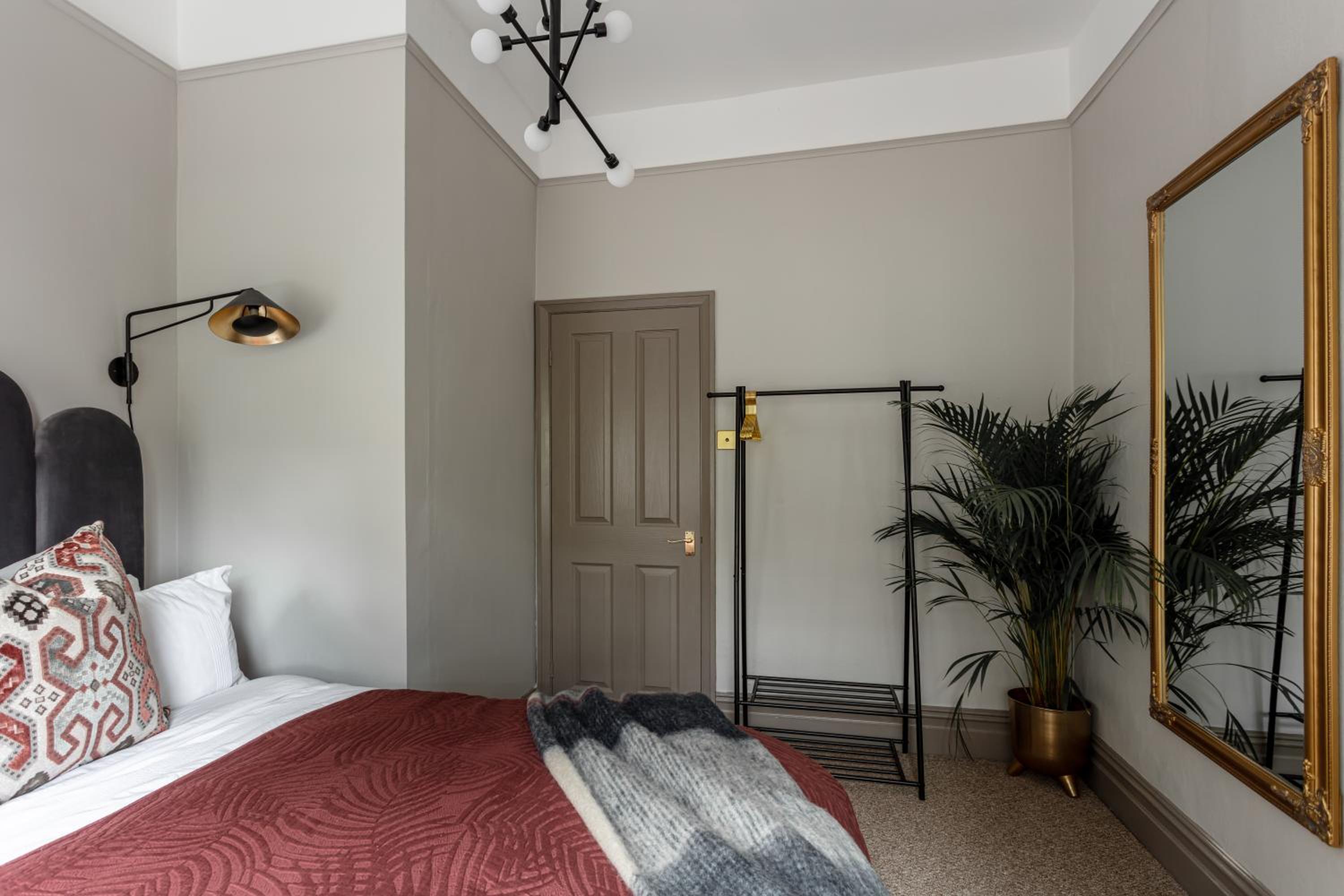 Beautiful Georgian Apartment in Bowness Centre