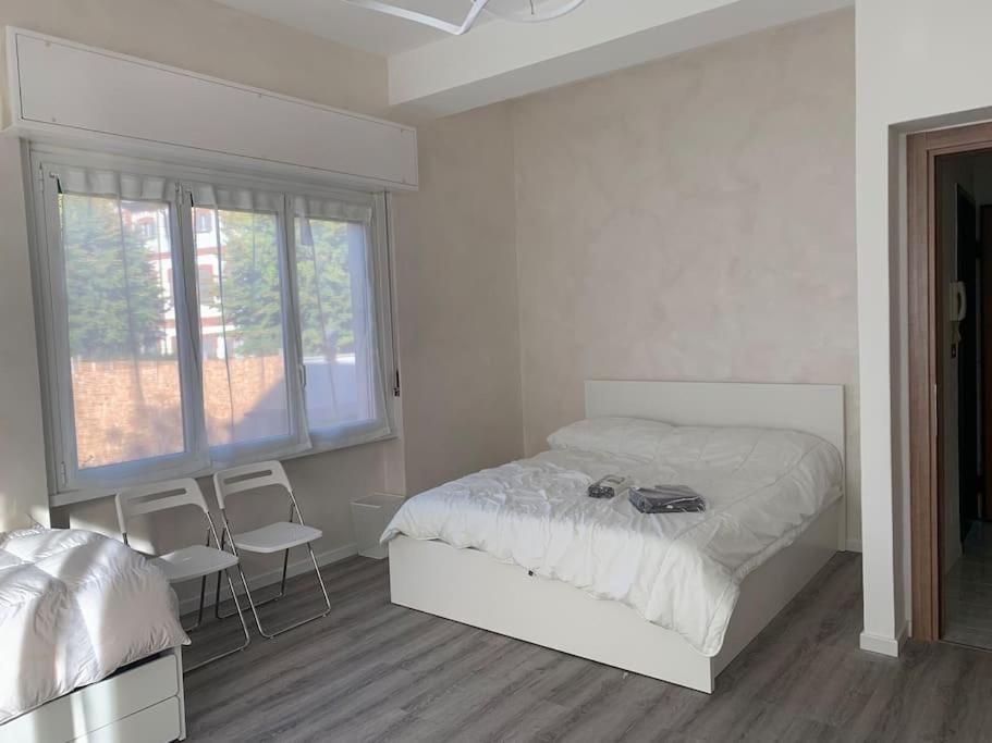 Sunny -Entire Apartment Milan Center- 24h check-in
