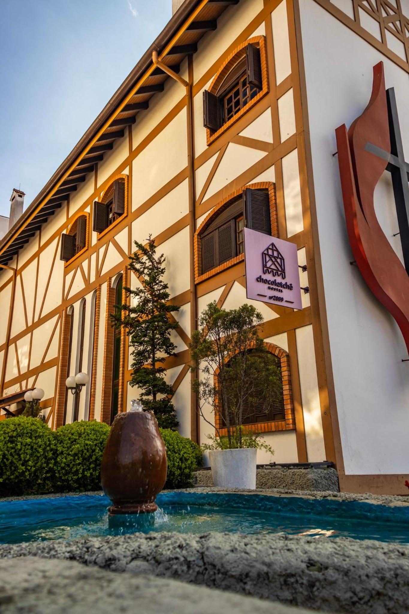 Hostel Chocolatchê