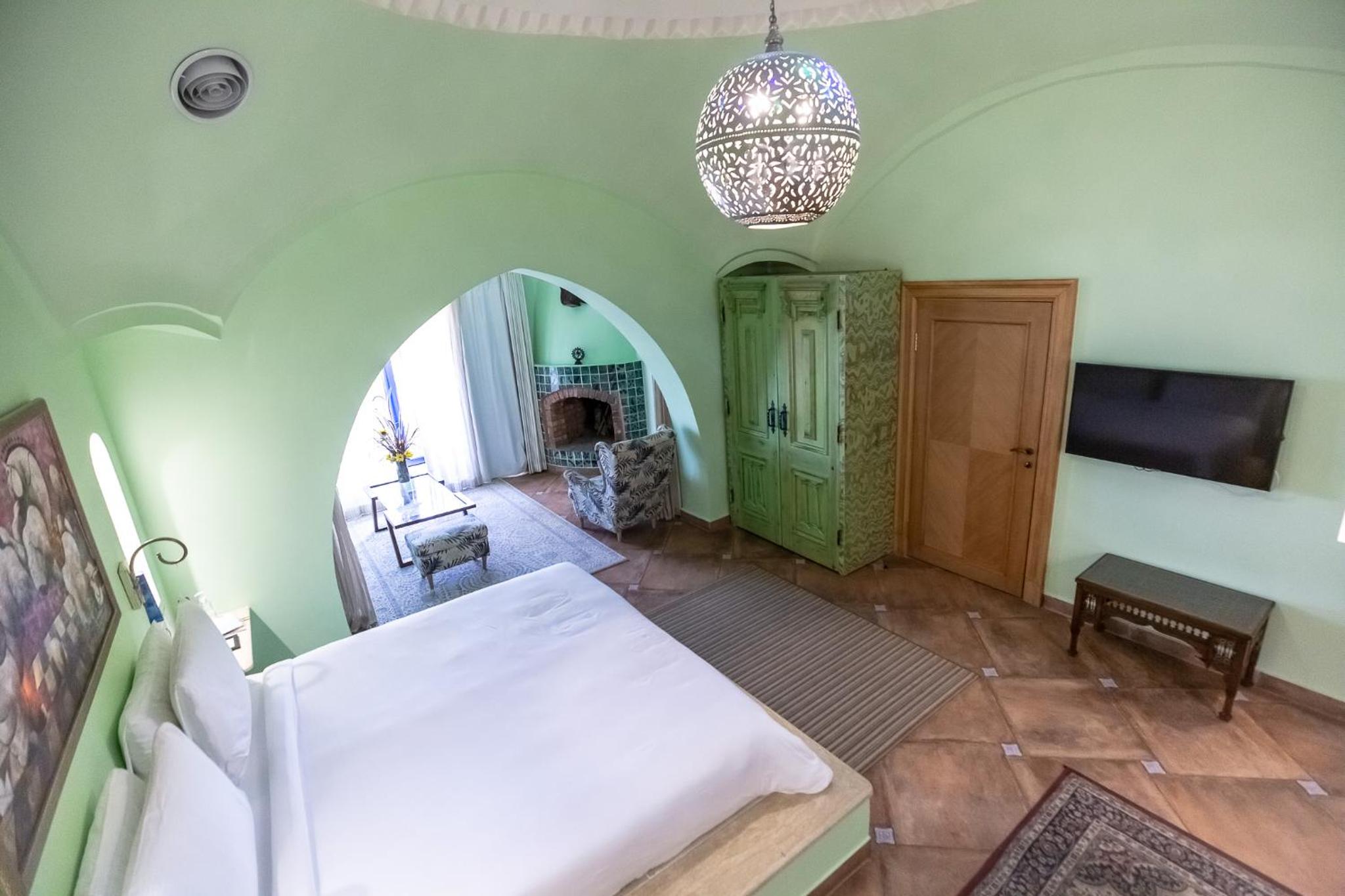 Lazib Inn Resort & Spa