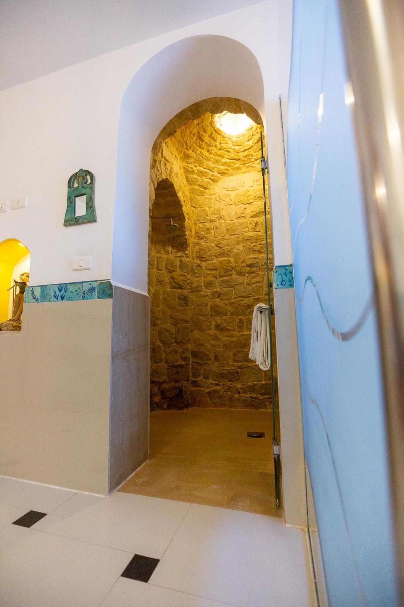 Lazib Inn Resort & Spa