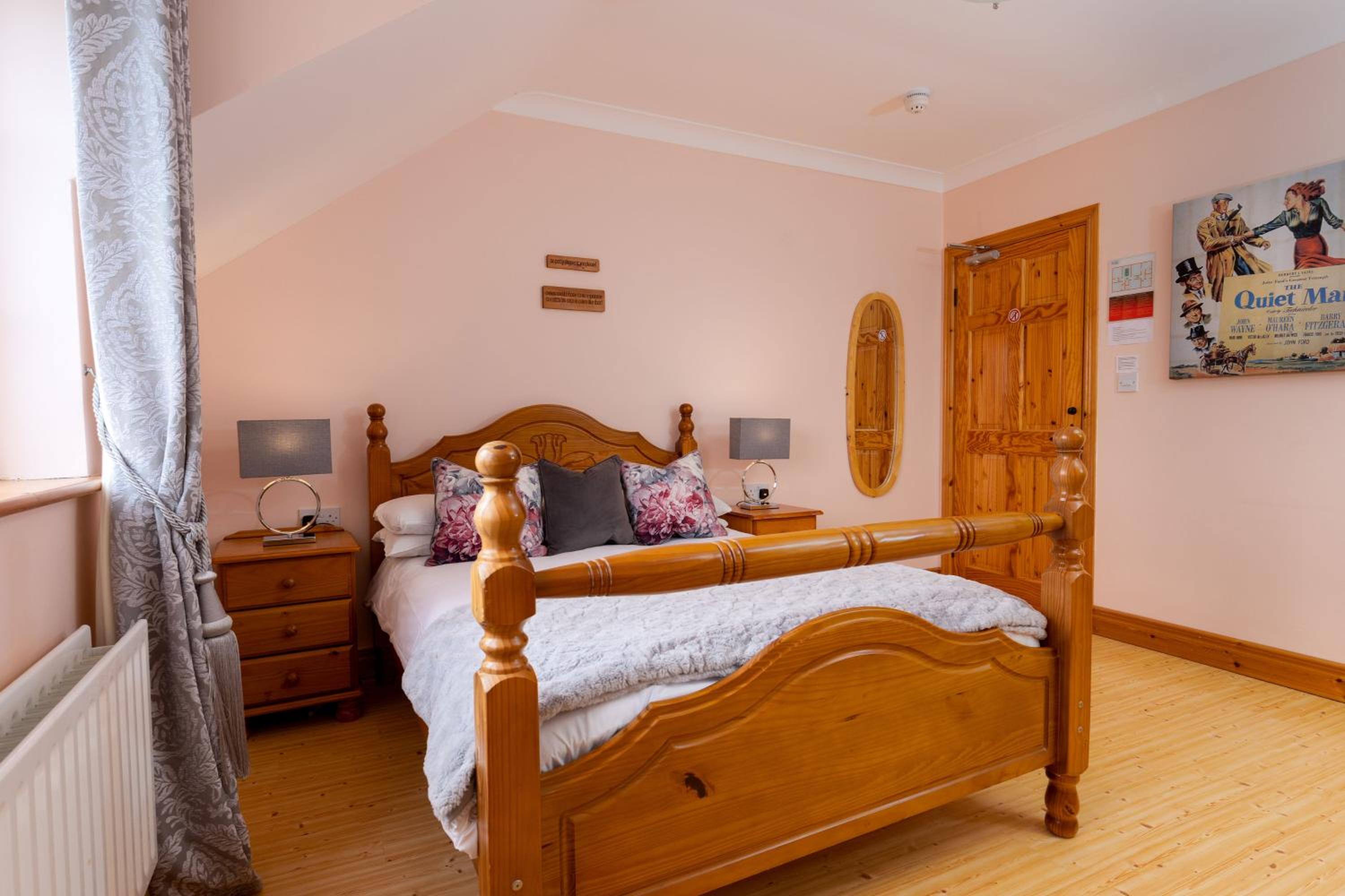 Michaeleen's Manor B&B