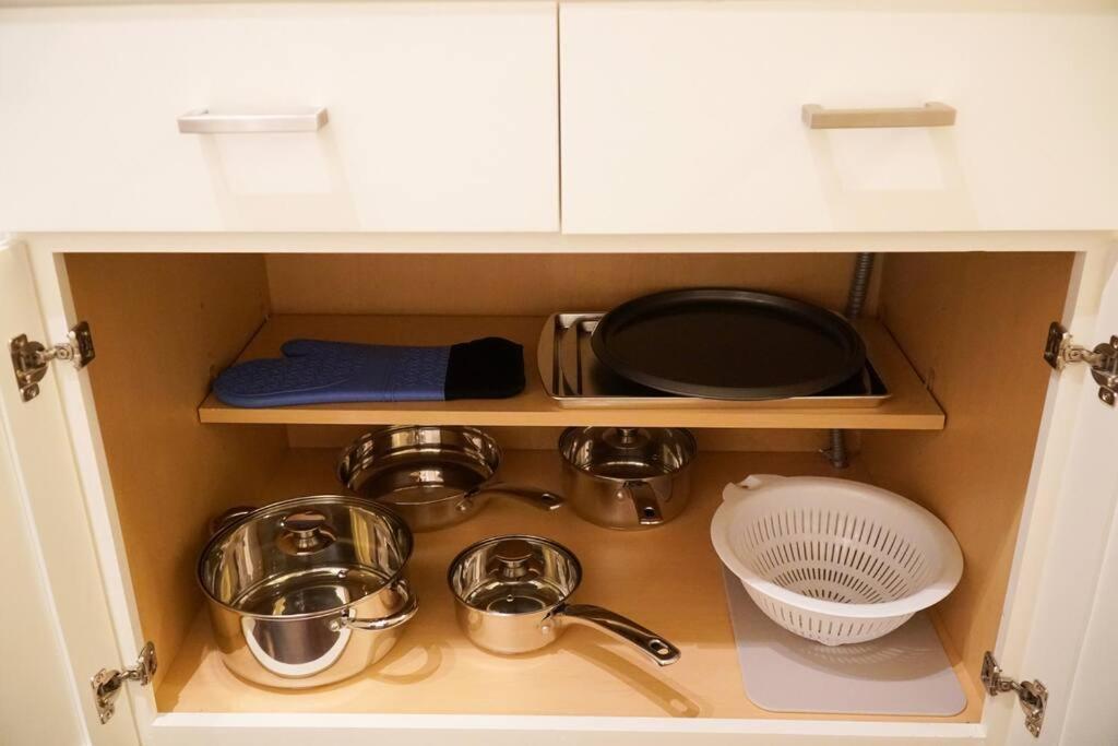 Luxury Dilworth 1BR ◉ Near Food, Shops & Greenway view 5