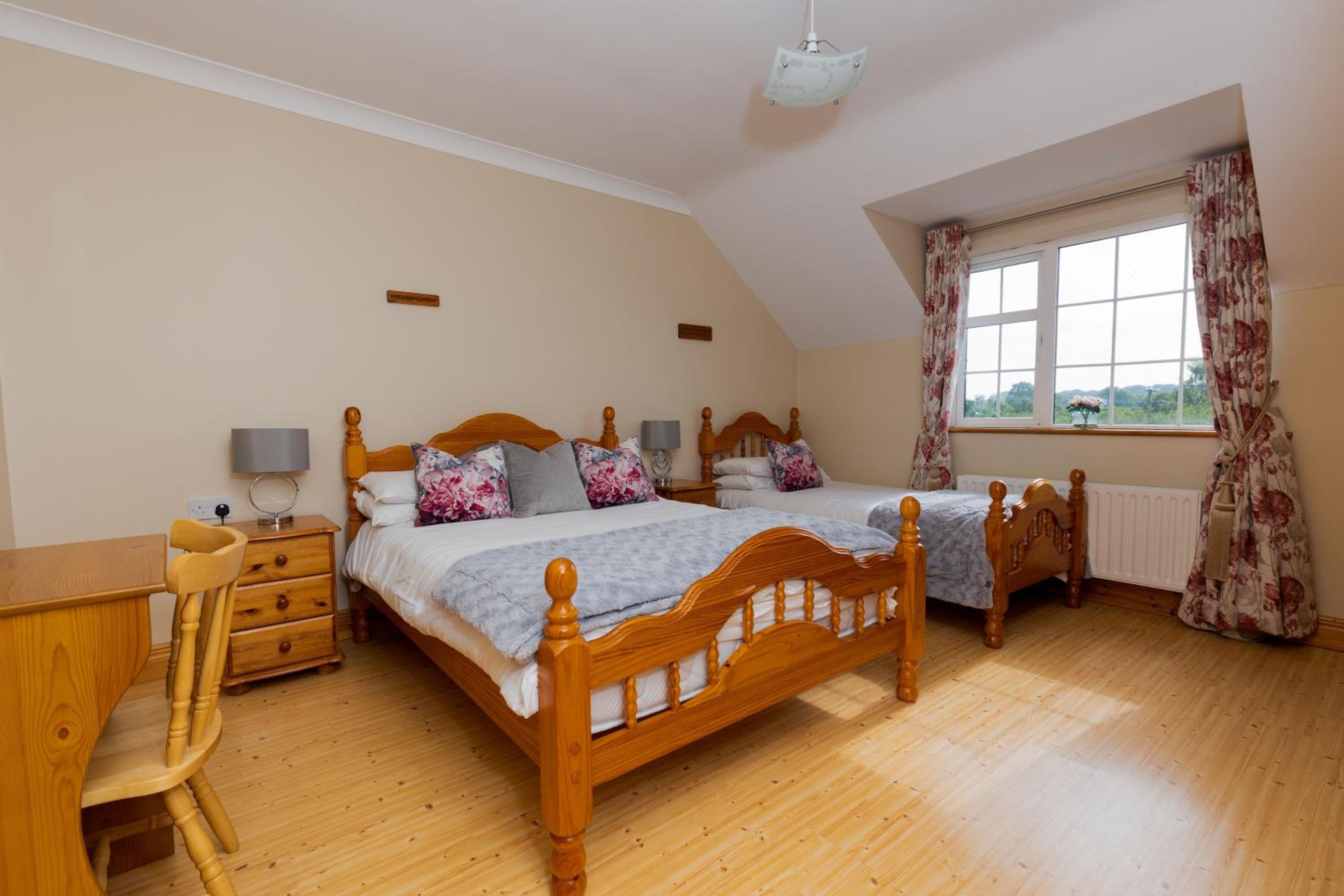 Michaeleen's Manor B&B