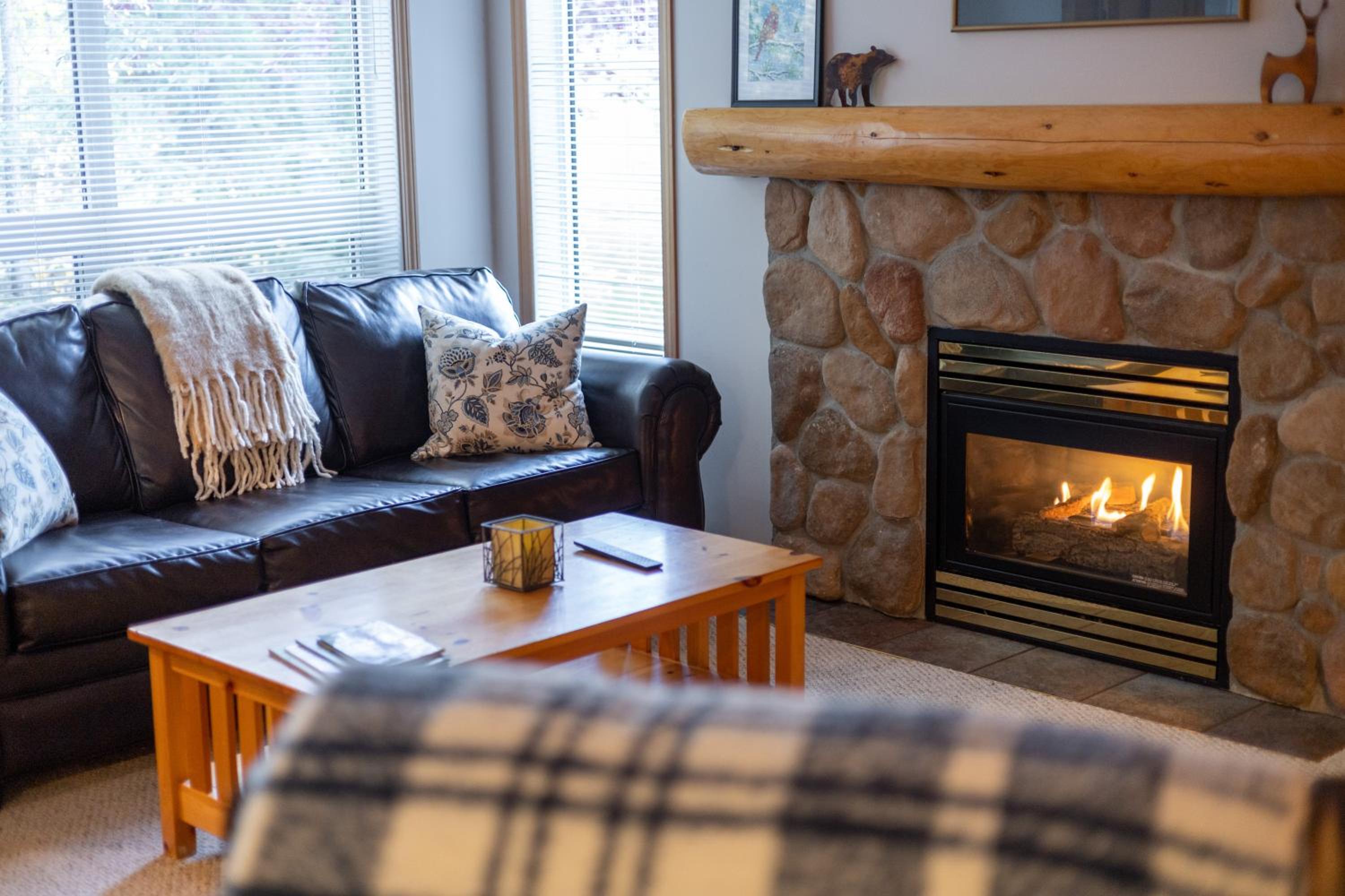 Fernie Vacations - Stone Creek Chalets by Fernie Central Reservations - Property Image 1