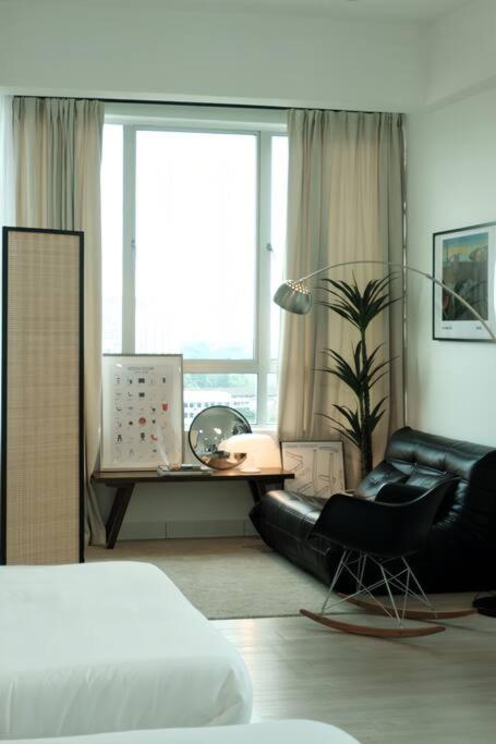 CNY HBV Bauhaus Studio in Mount Austin