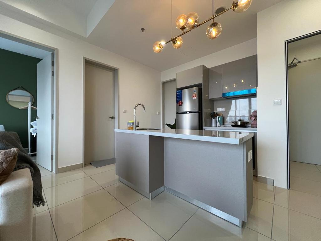 KLCity & KLCC View Modern Style 2R2B - 6 pax