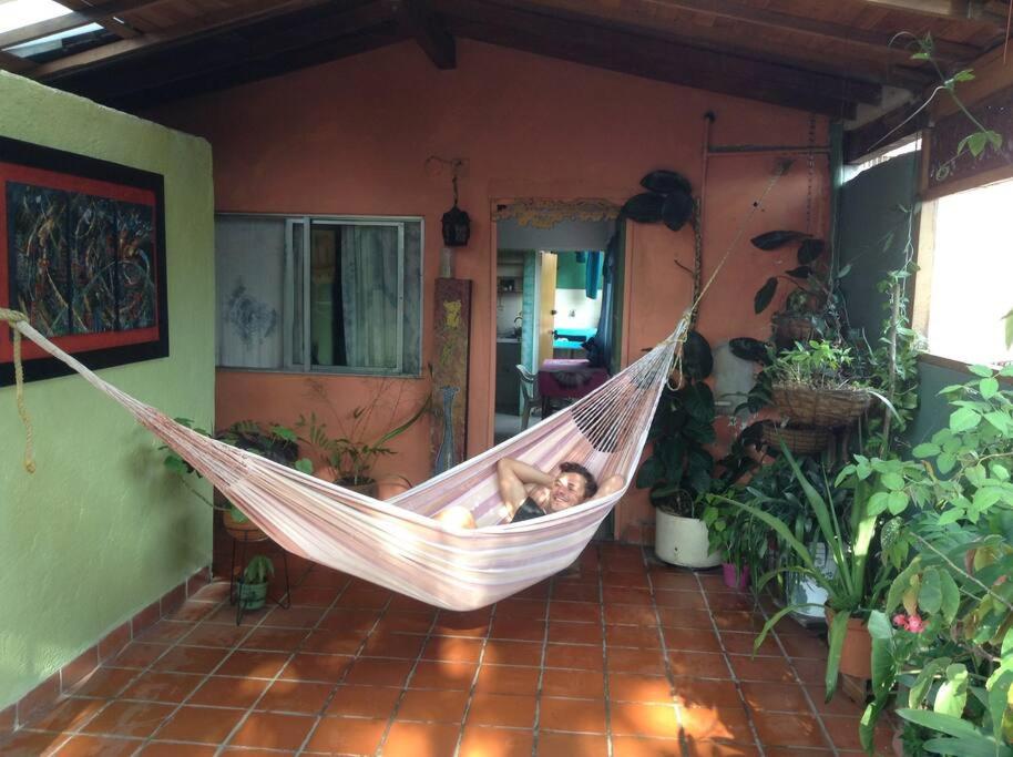 Apartamento-Galería de arte Cielo y Tierra