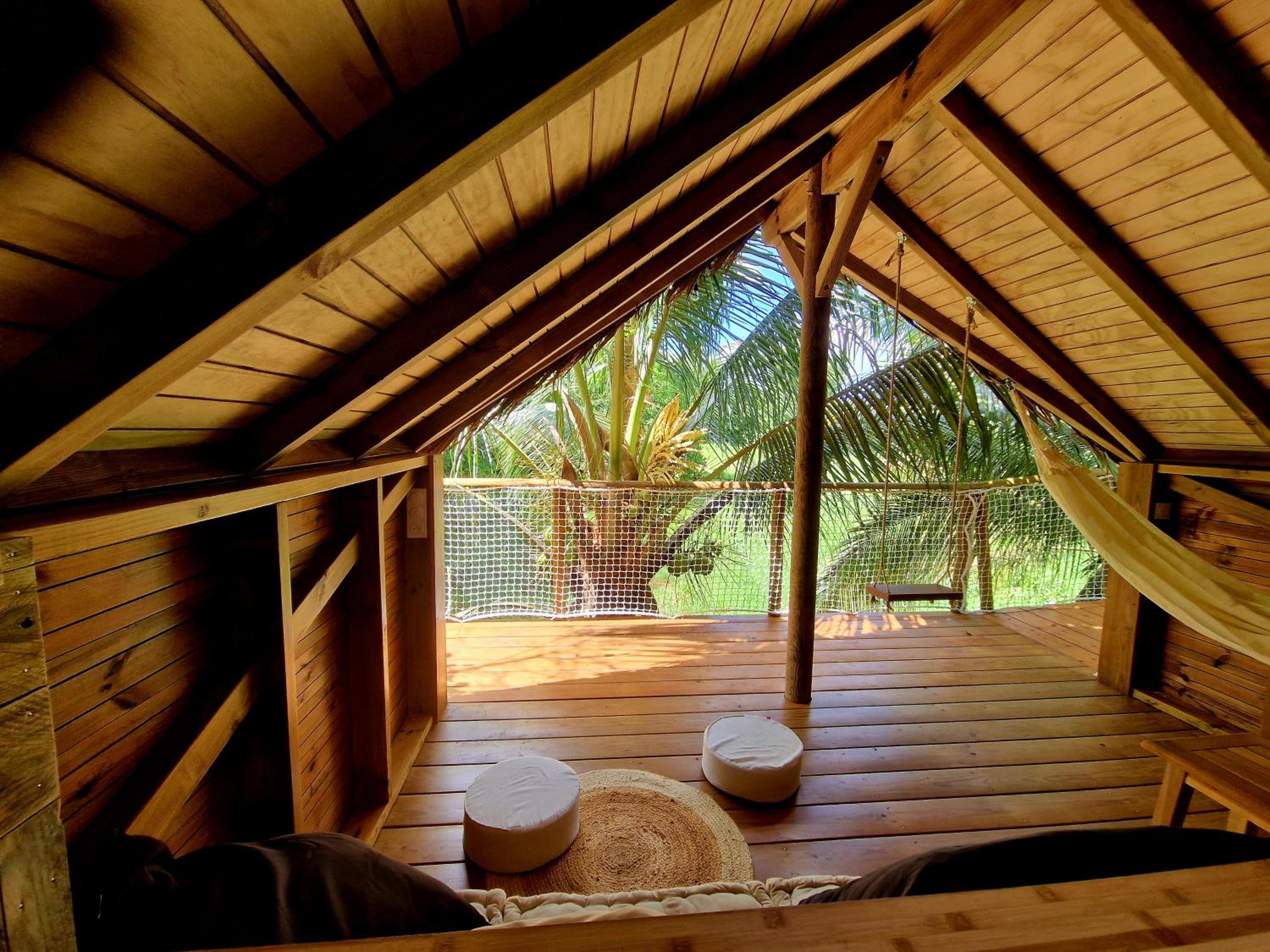 PURA VIDA Lodge Cabane perchée view 3