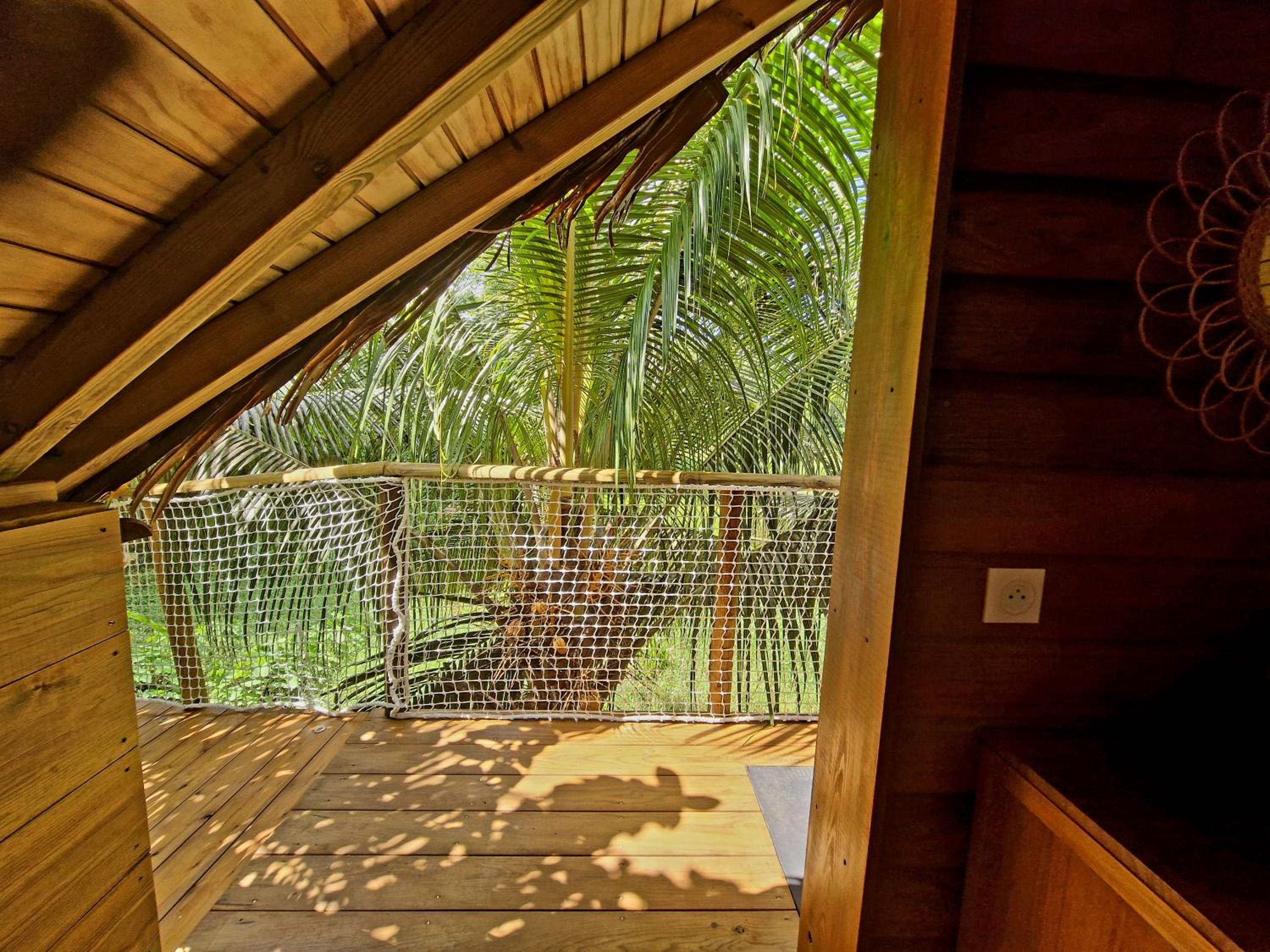 PURA VIDA Lodge Cabane perchée view 5