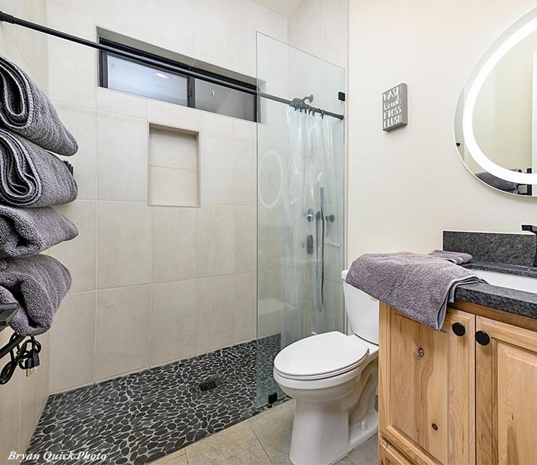 Three Bedroom River Access view 5