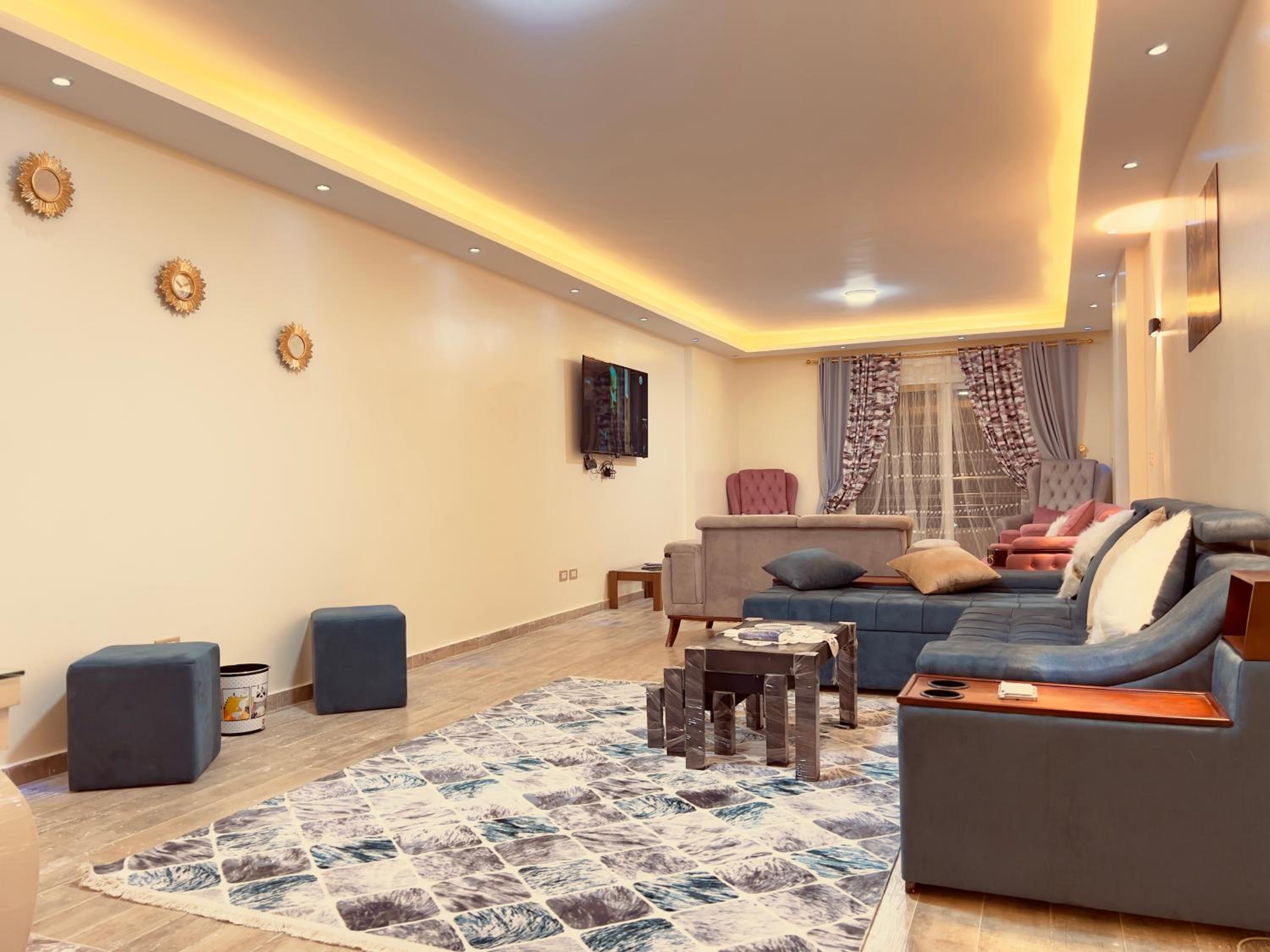Full-service hotel apartment in an elegant location