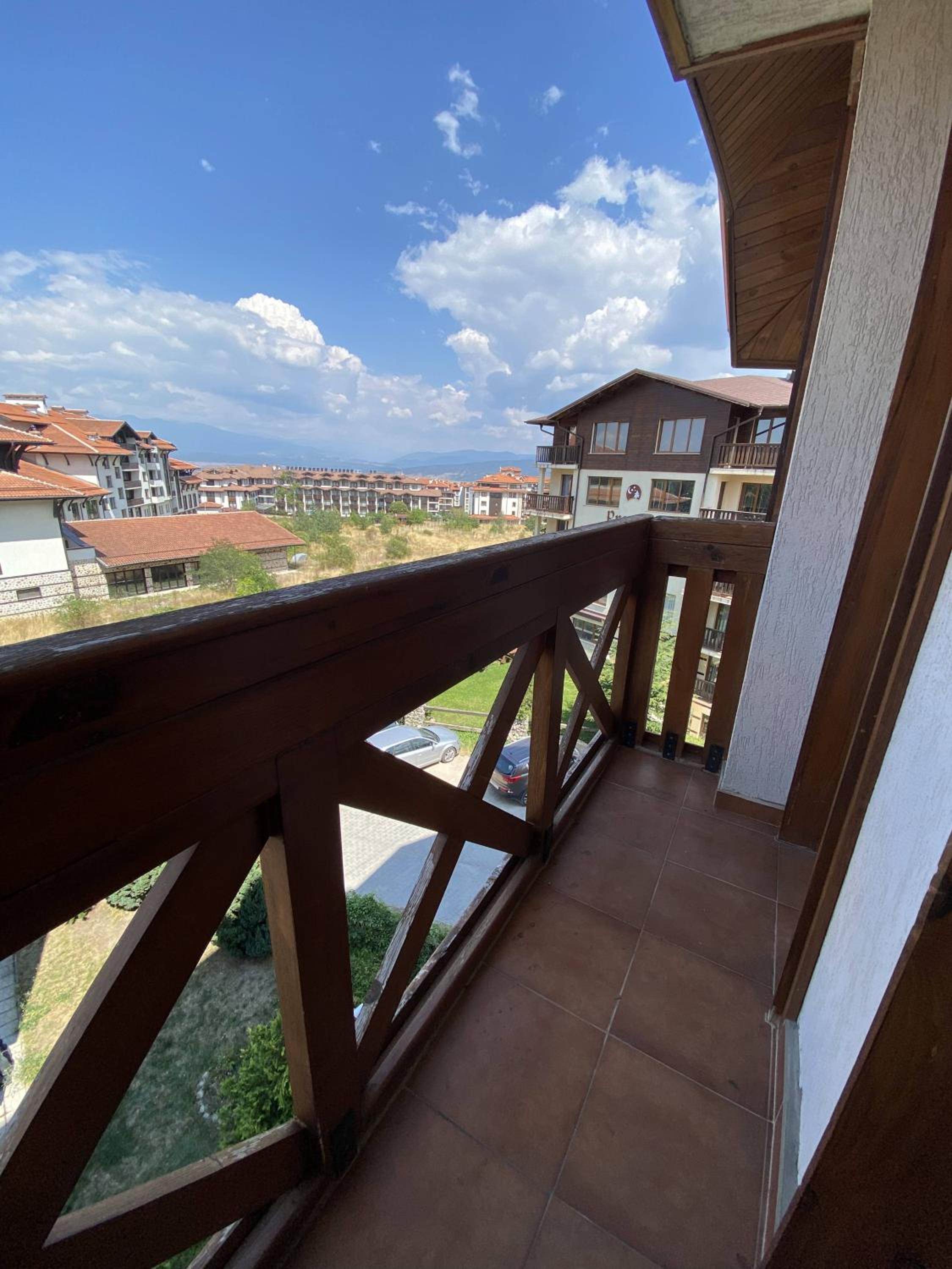 Light One Bed Flat next to the Ski Lift