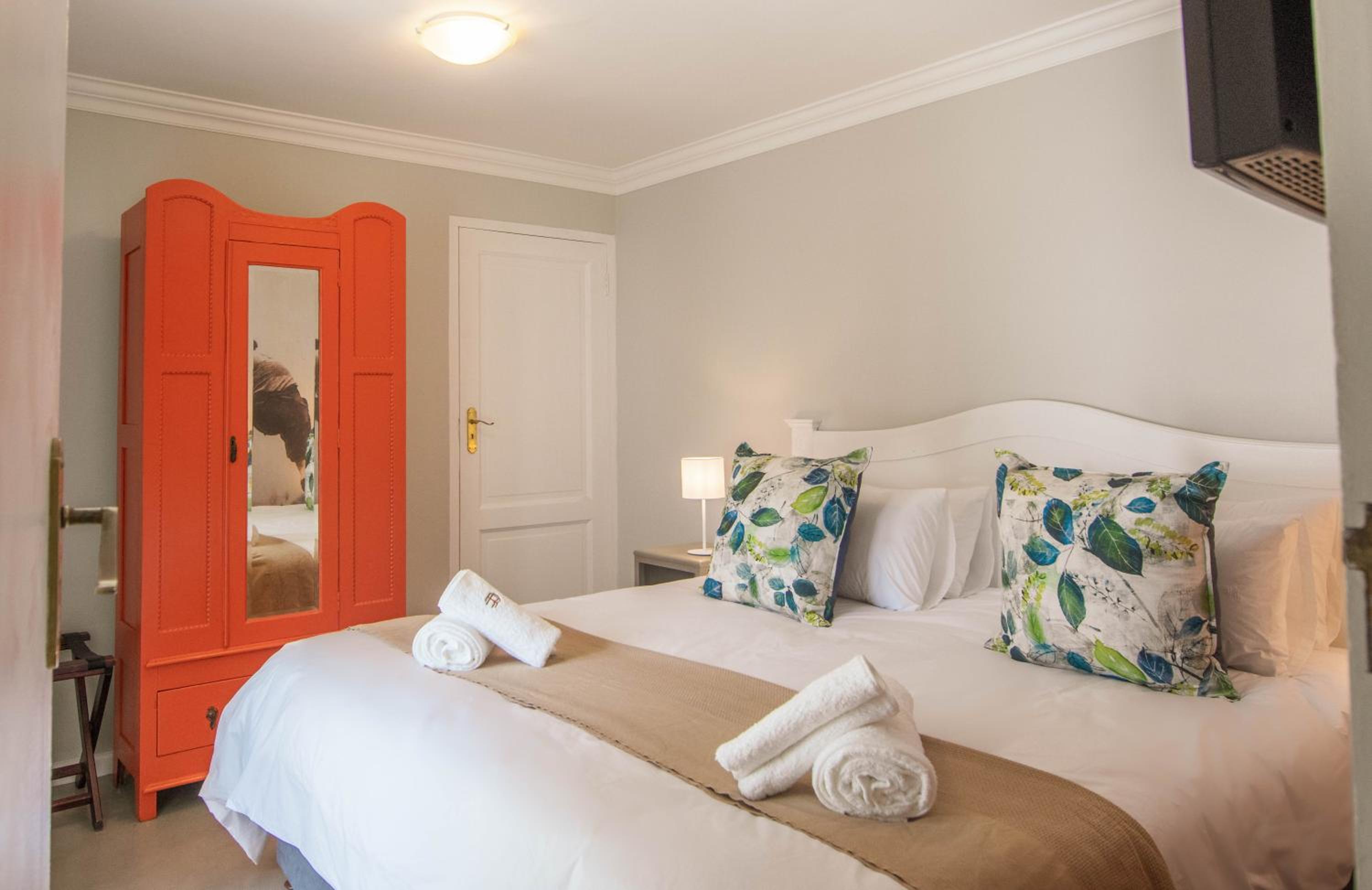 Rozenburg Guest House