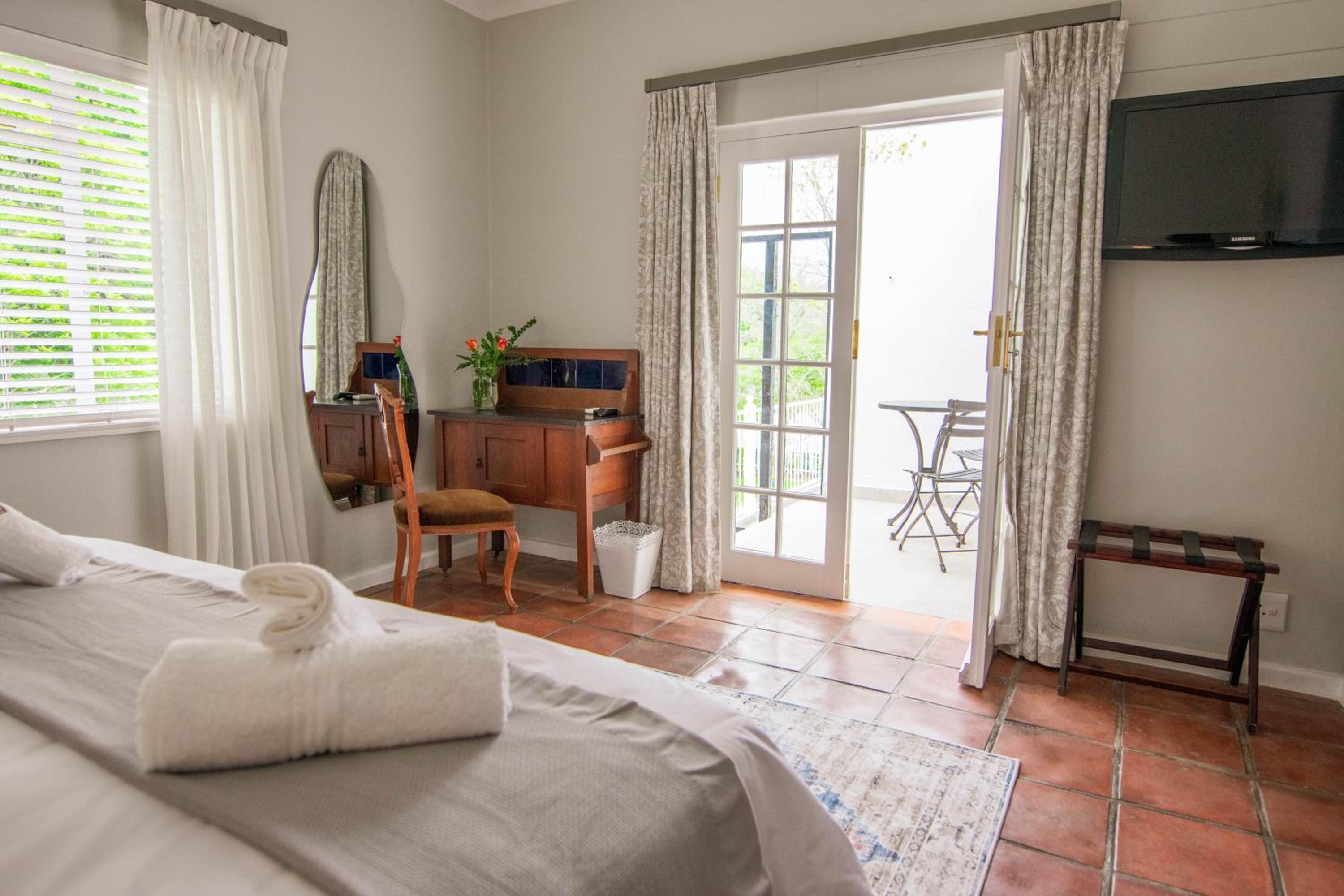 Rozenburg Guest House