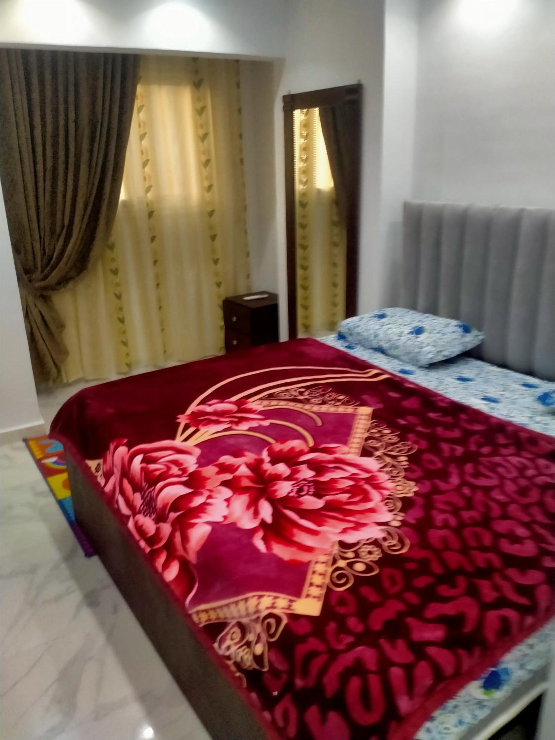 Zahrat Al Bahr El Azam Apartments