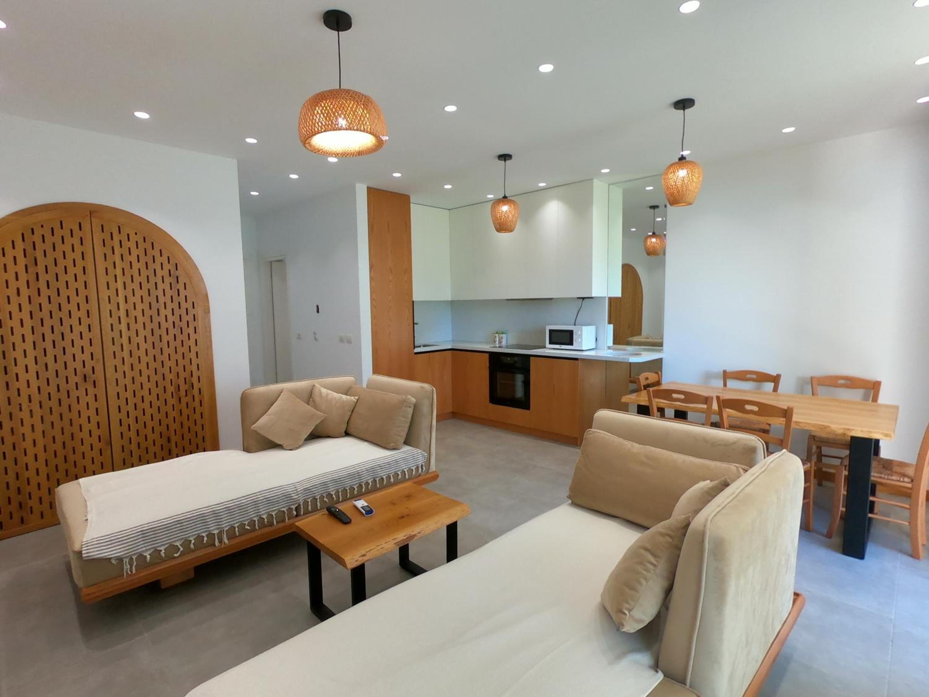 Pinegrove Apartment