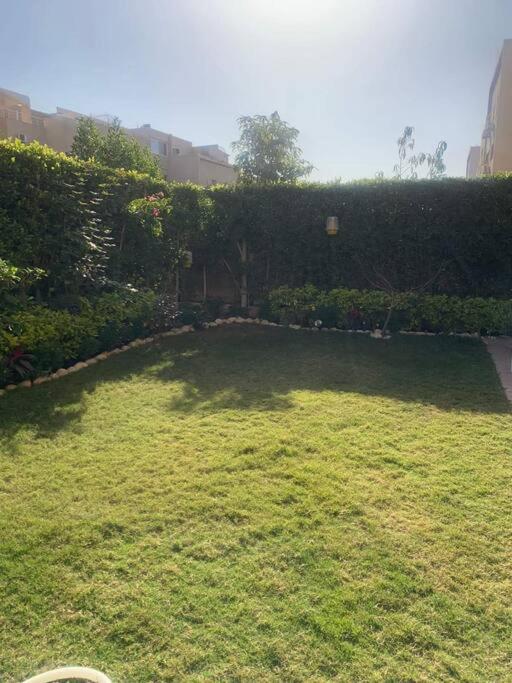 Ground studio with garden