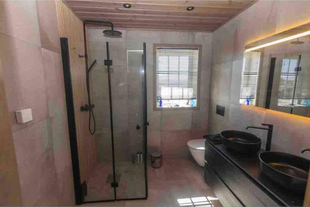 Exclusive Family cabin with view and beautiful Norwegian nature view 4