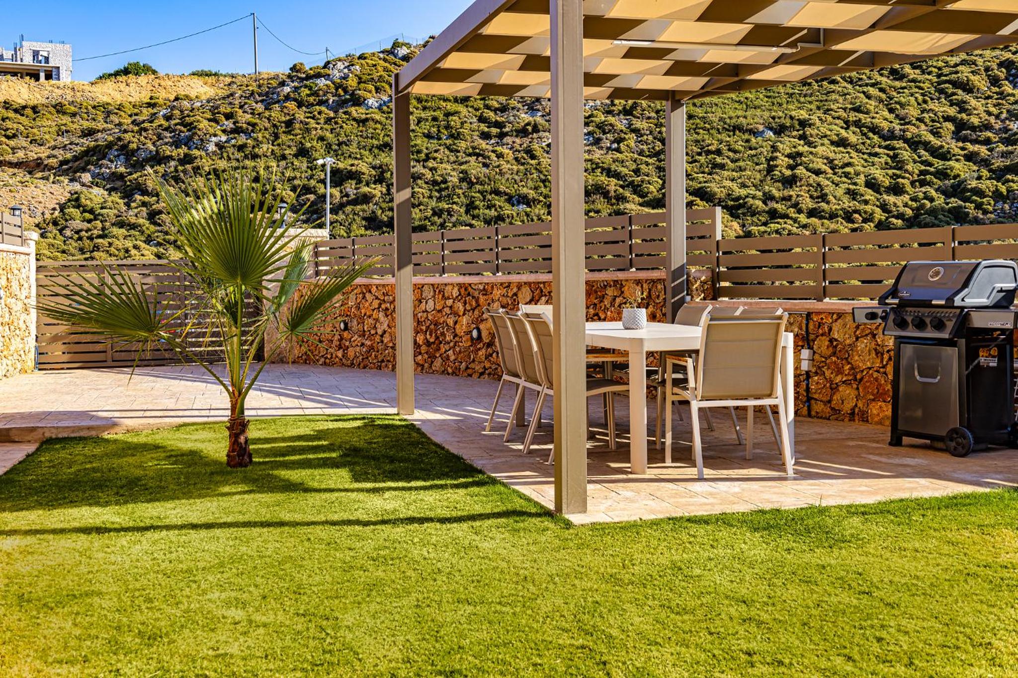 Villa Lia Chania with private ecologic pool and amazing view! photo 5