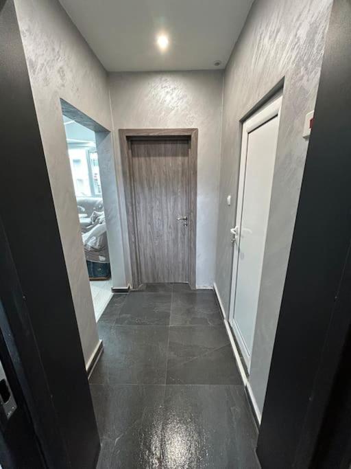 Paradise M Apartments
