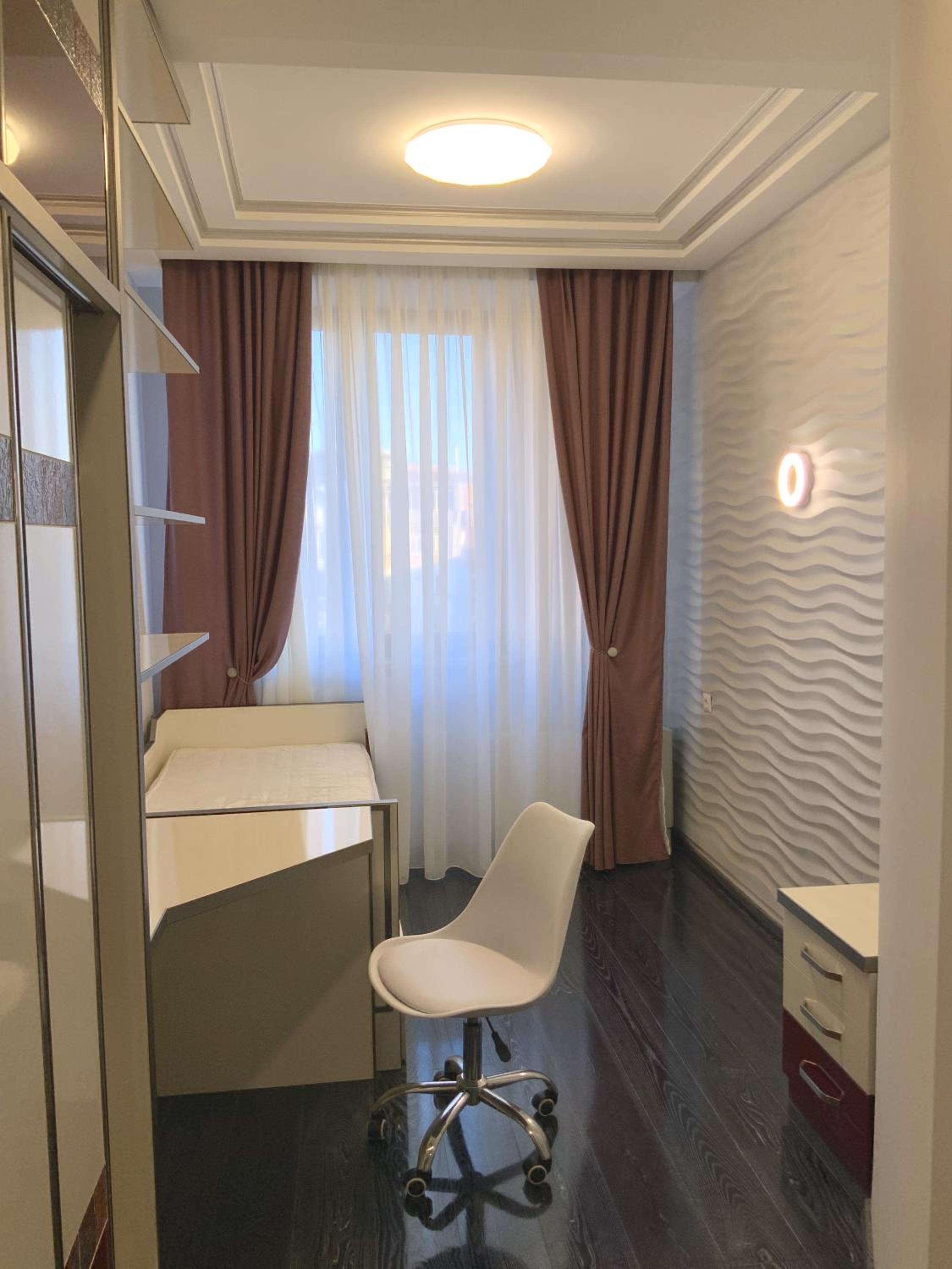 Modern Apartment Next to Ani Plaza Hotel - Yerevan - City Center