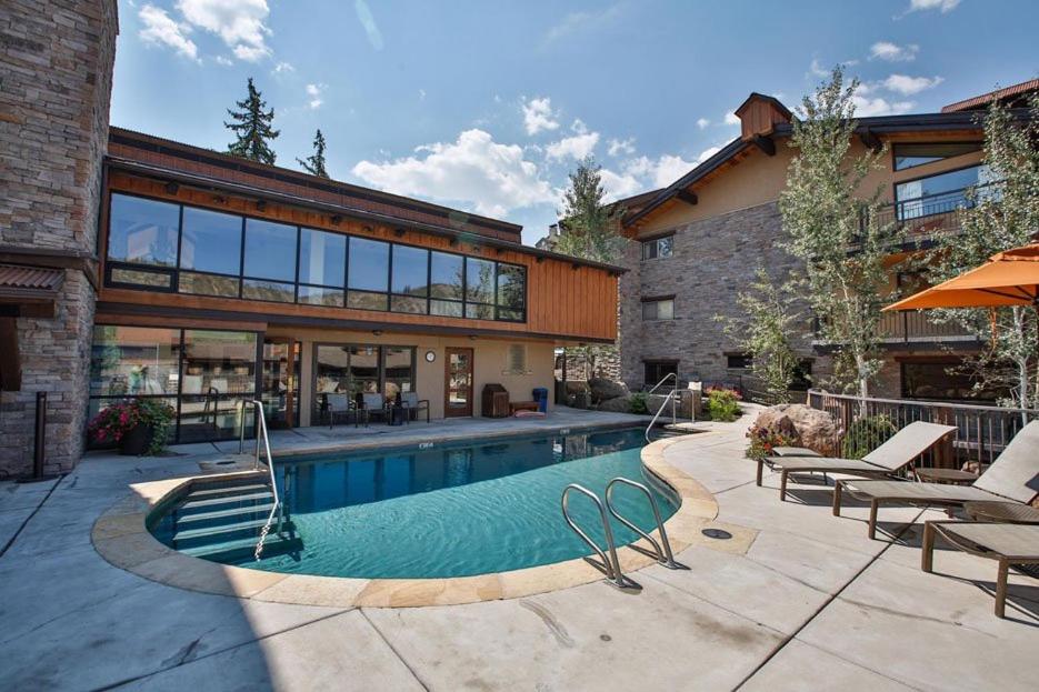 Crestwood Snowmass Village Colorado