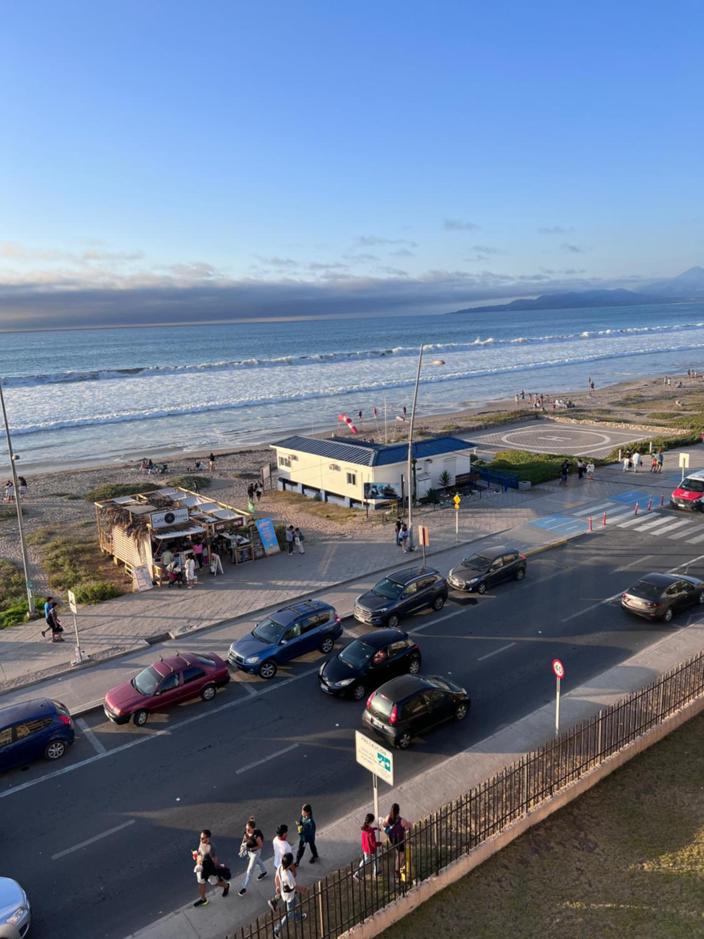 Avenida del Mar primera línea frente al mar
