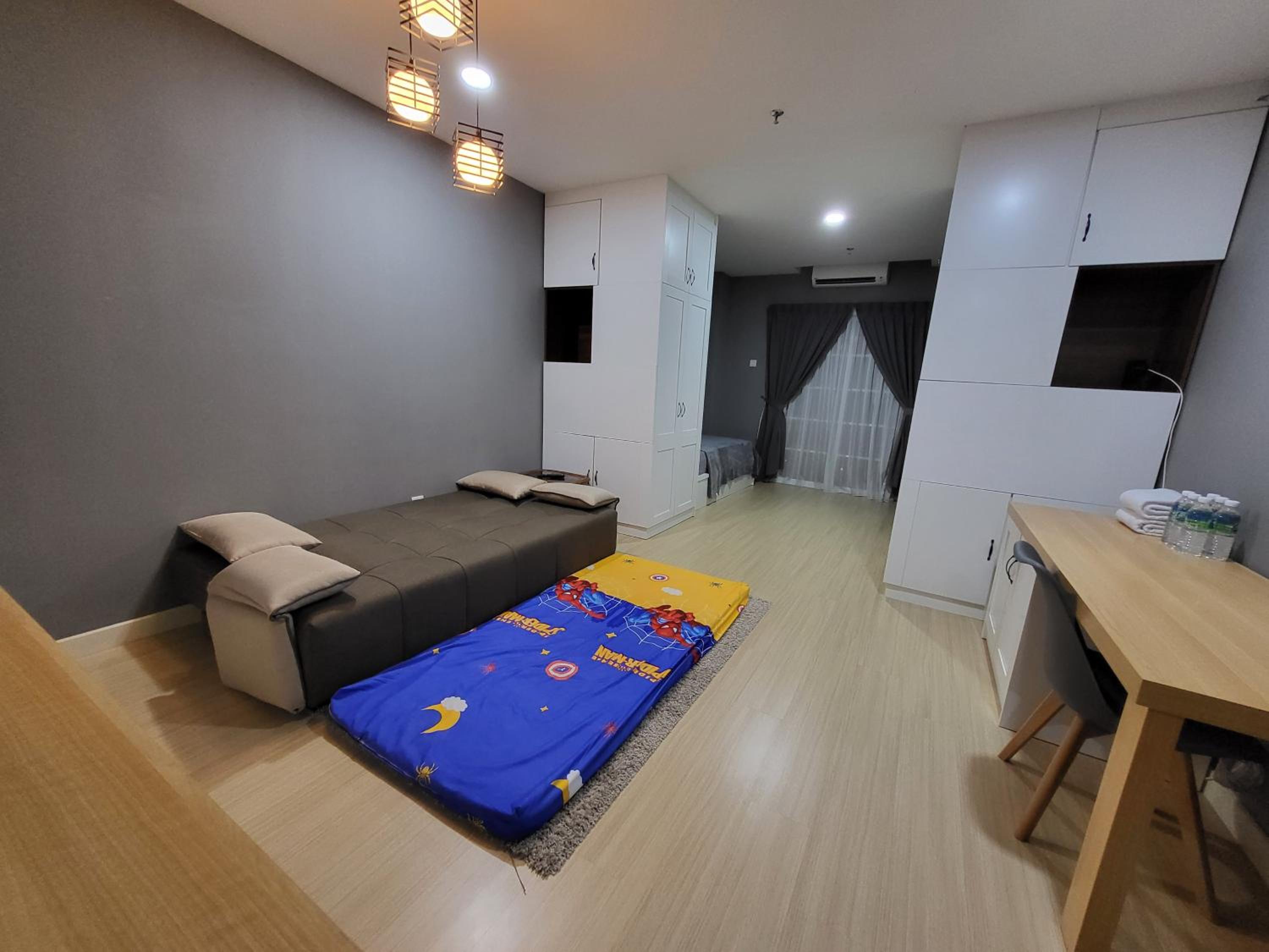 NICE and COZY studio apartment with gym and pool. photo 3