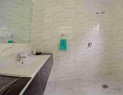 Tauhara Luxury Apartment view 3
