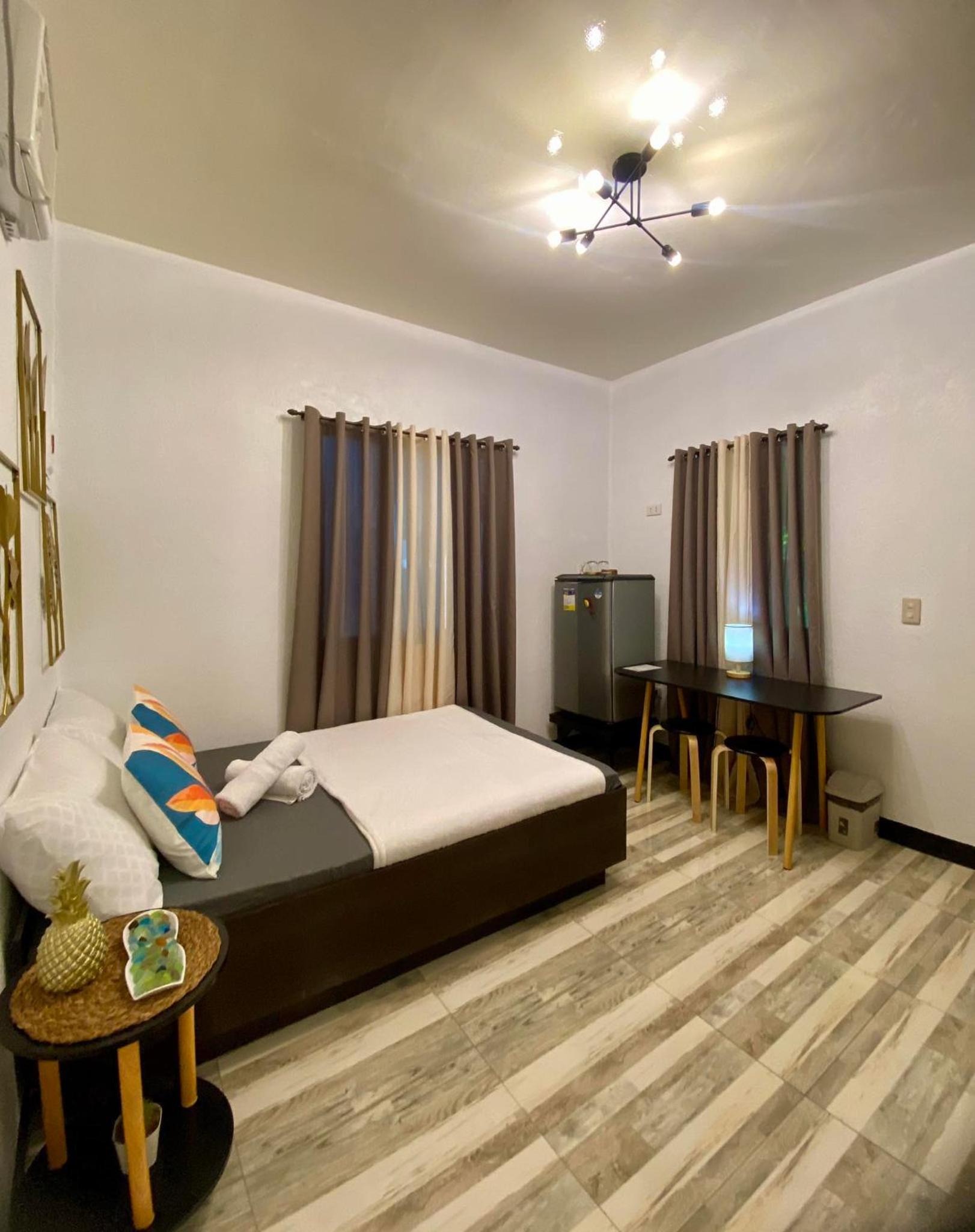 Shanti's Inn view 4
