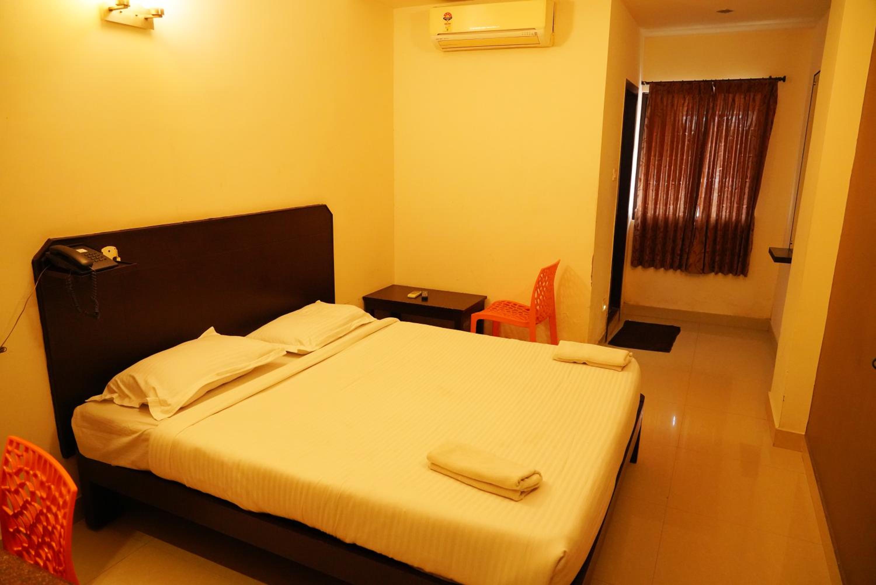 sitthi residency