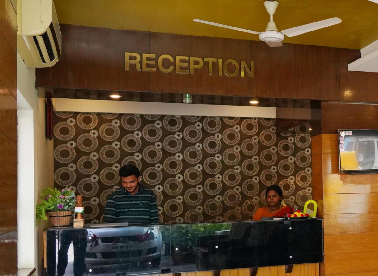 sitthi residency
