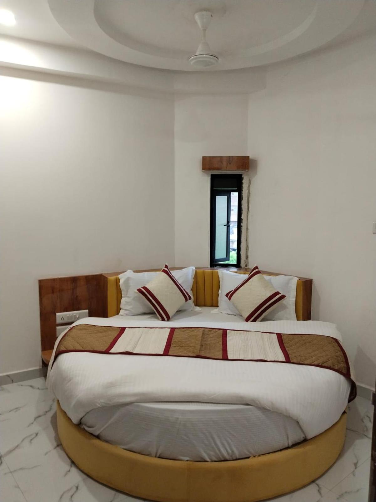 HOTEL GK VILLA view 3